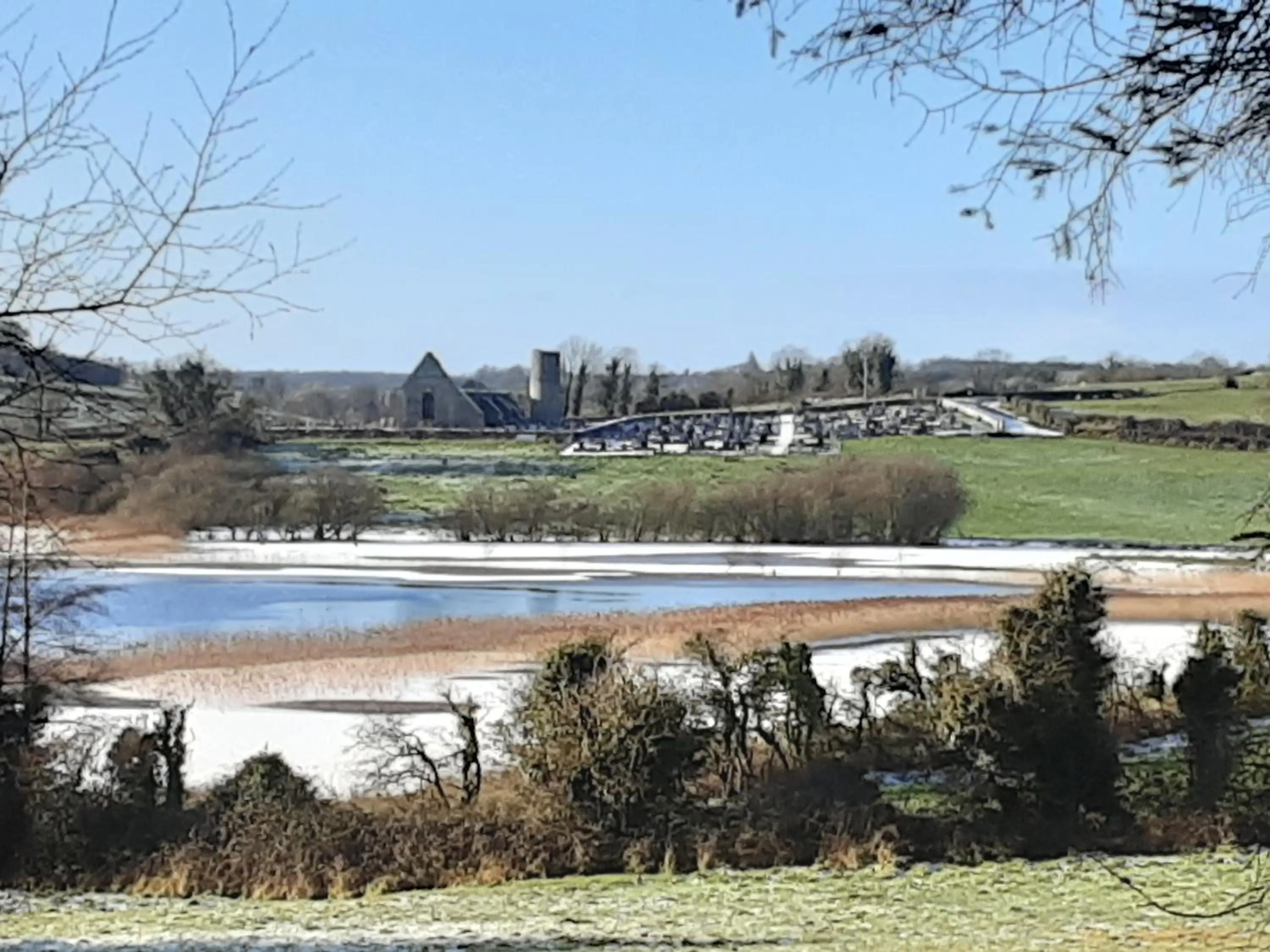 Nearby landmark in Hawthorn Lodge