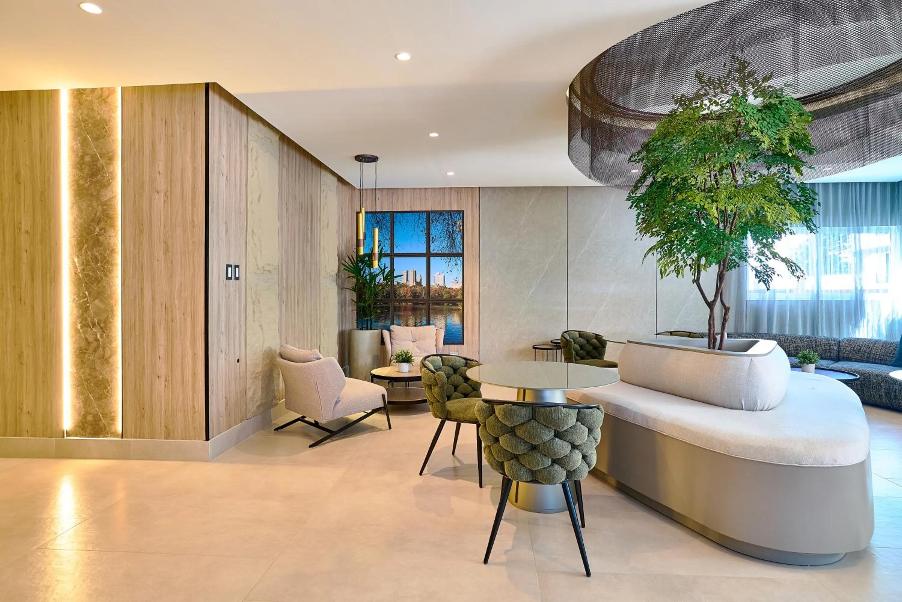 Communal lounge/ TV room in Central Park Tower