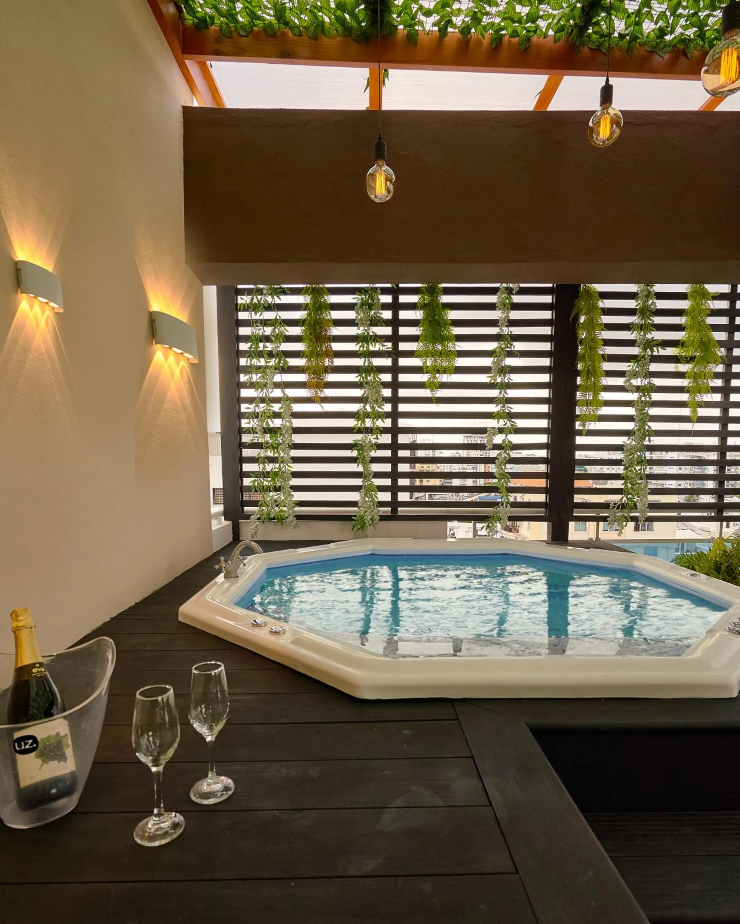 Hot Tub in Central Park Tower