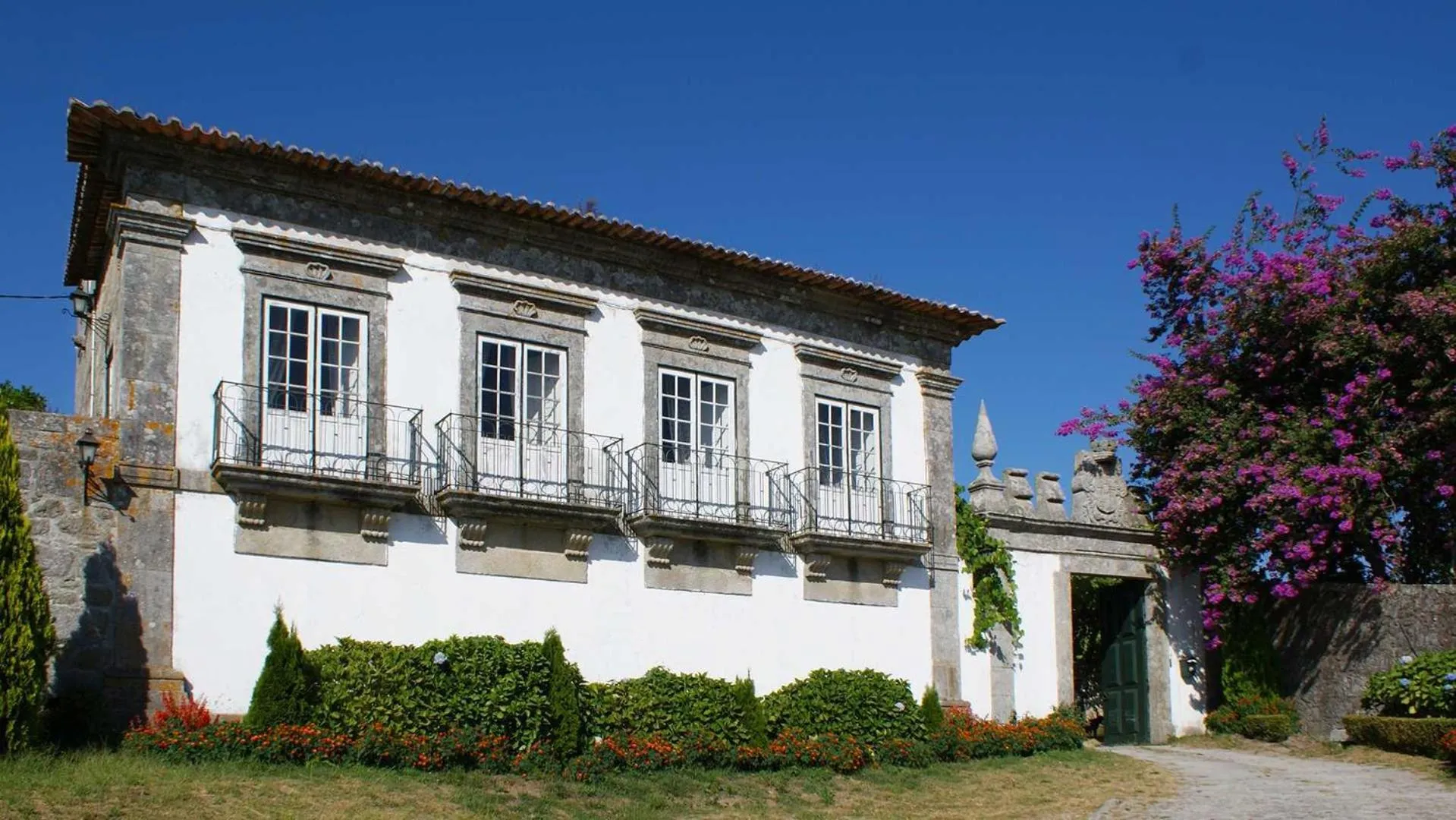 Facade/entrance in Quinta do Paco d'Anha