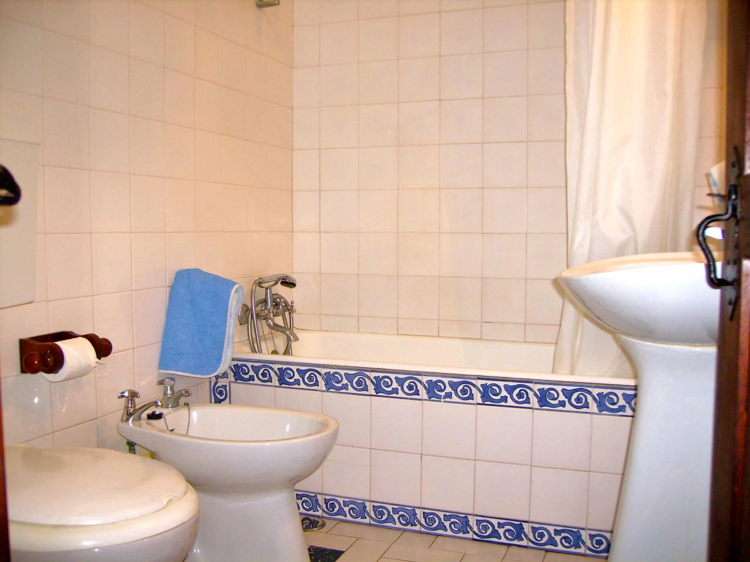 Shower in Quinta do Paco d'Anha