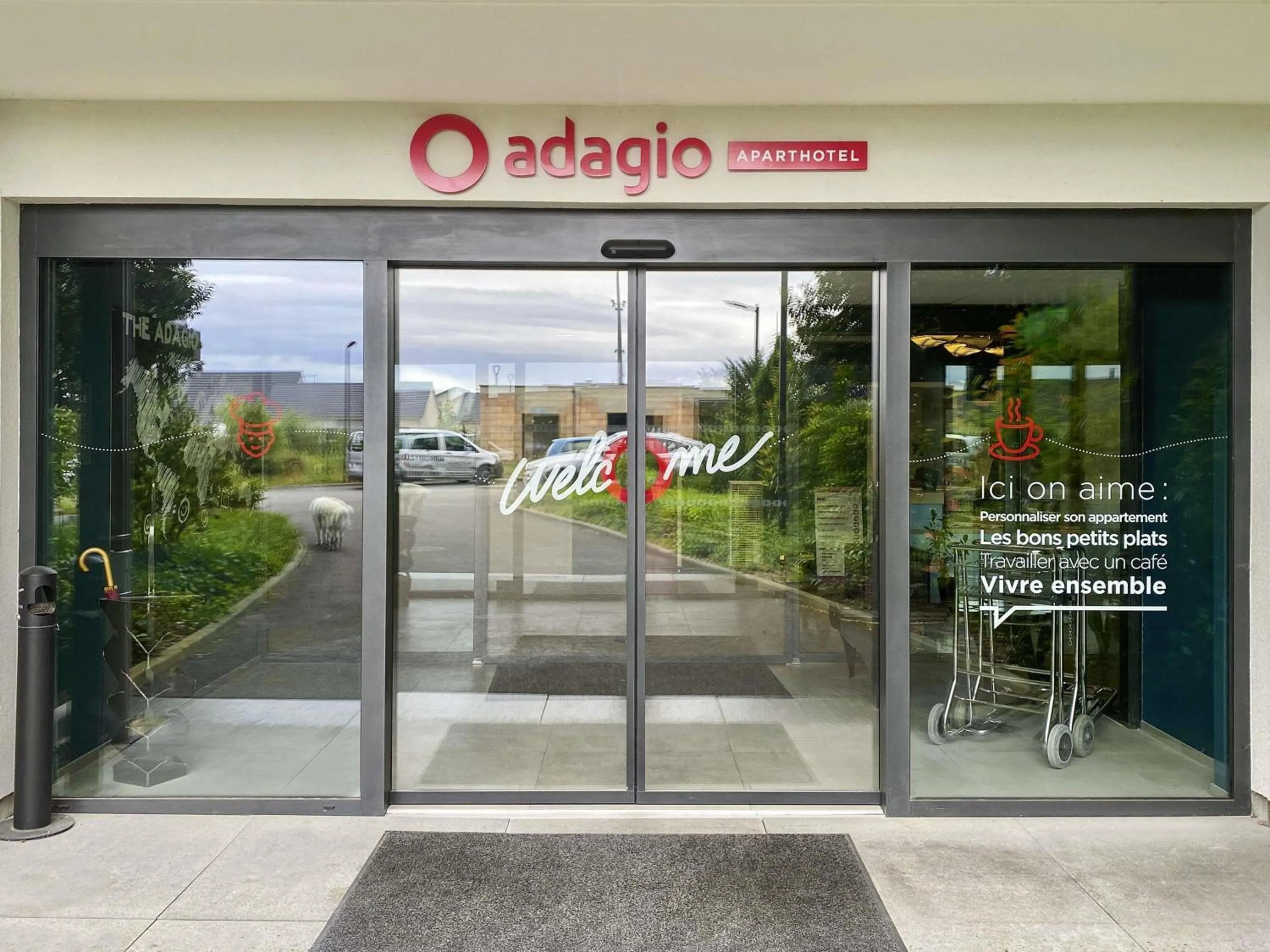 Property building in Aparthotel Adagio Bâle Mulhouse Aeroport