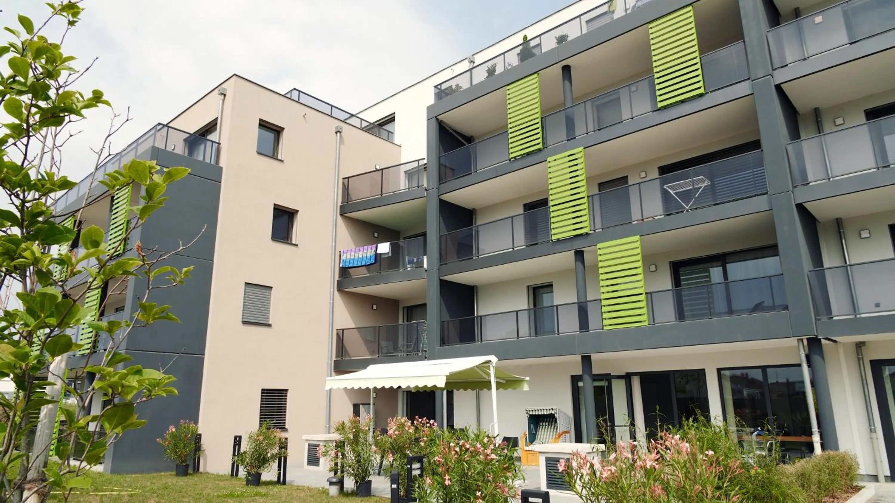 Property building in Aparthotel Adagio Bâle Mulhouse Aeroport