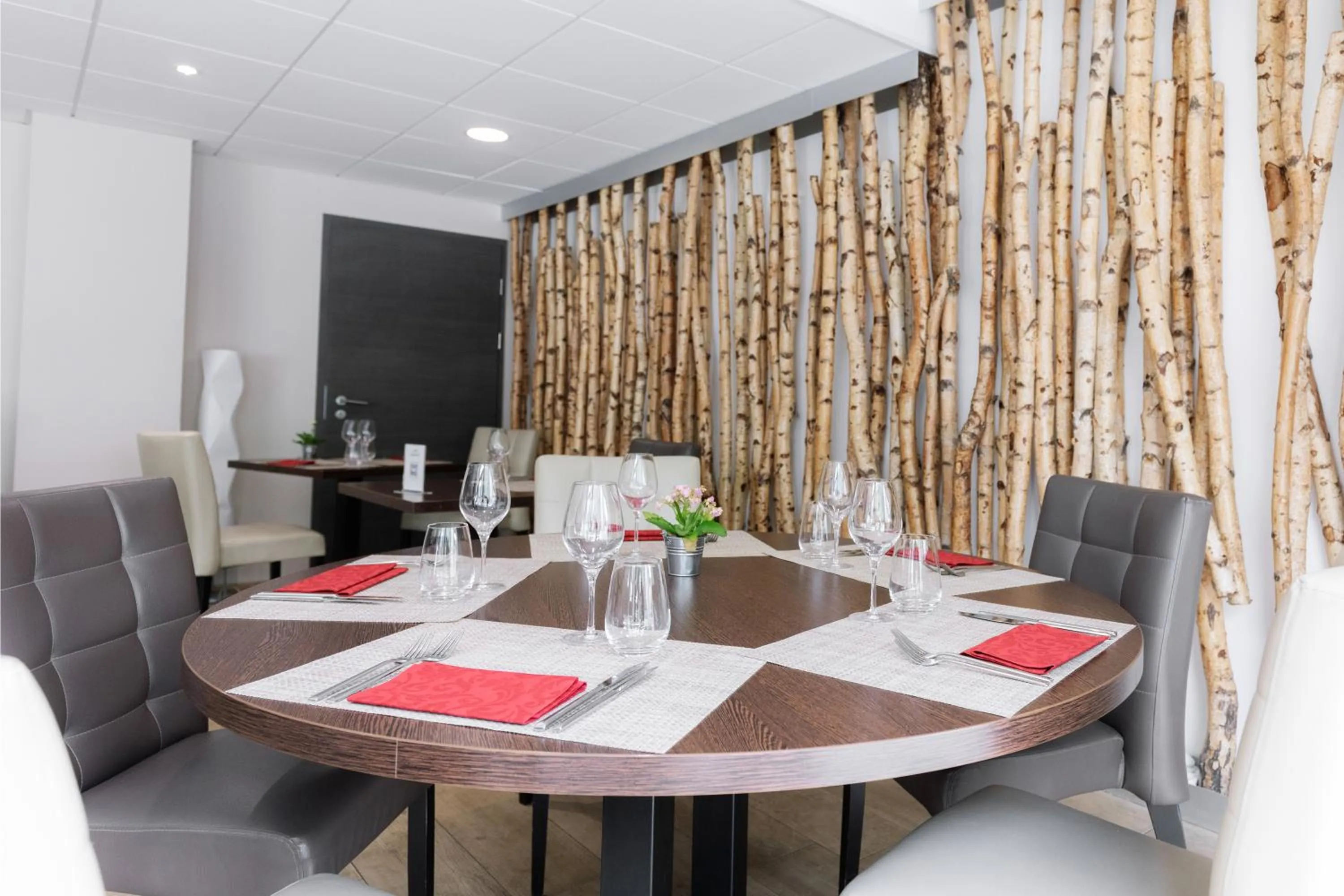 Restaurant/places to eat in Aparthotel Adagio Bâle Mulhouse Aeroport