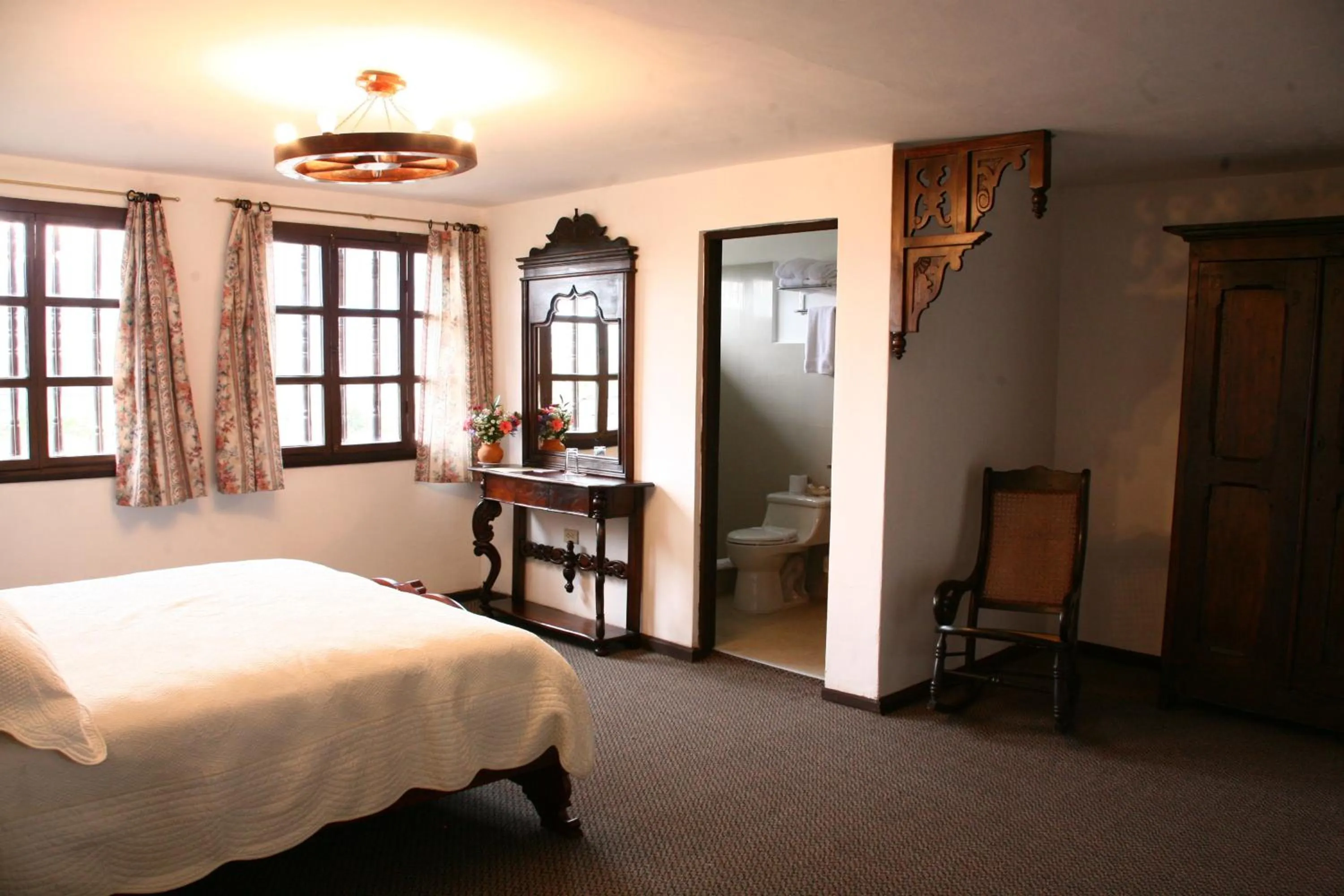 Bedroom, Bed in Hacienda Hosteria Chorlavi