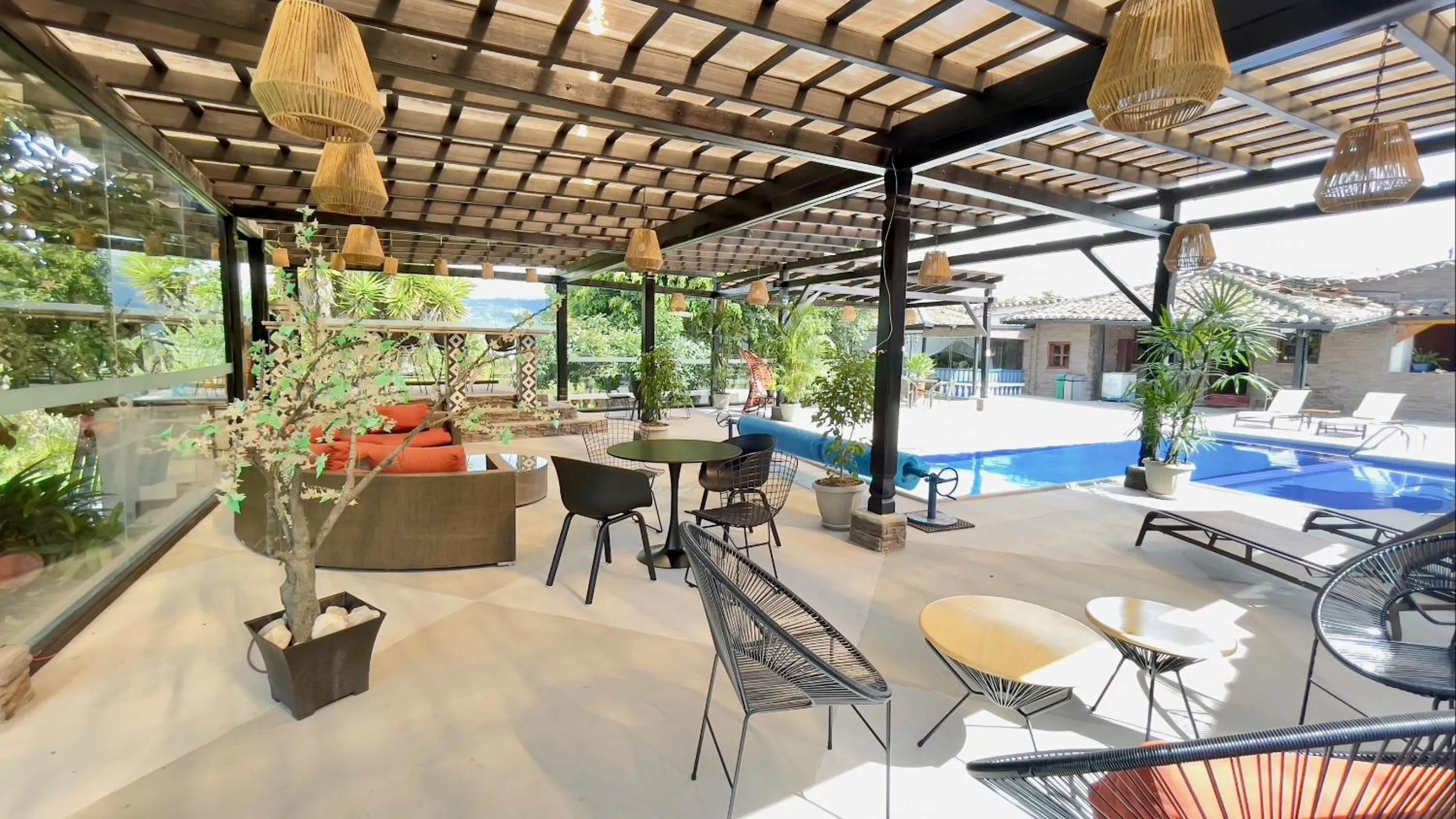 Swimming pool in Hacienda Hosteria Chorlavi