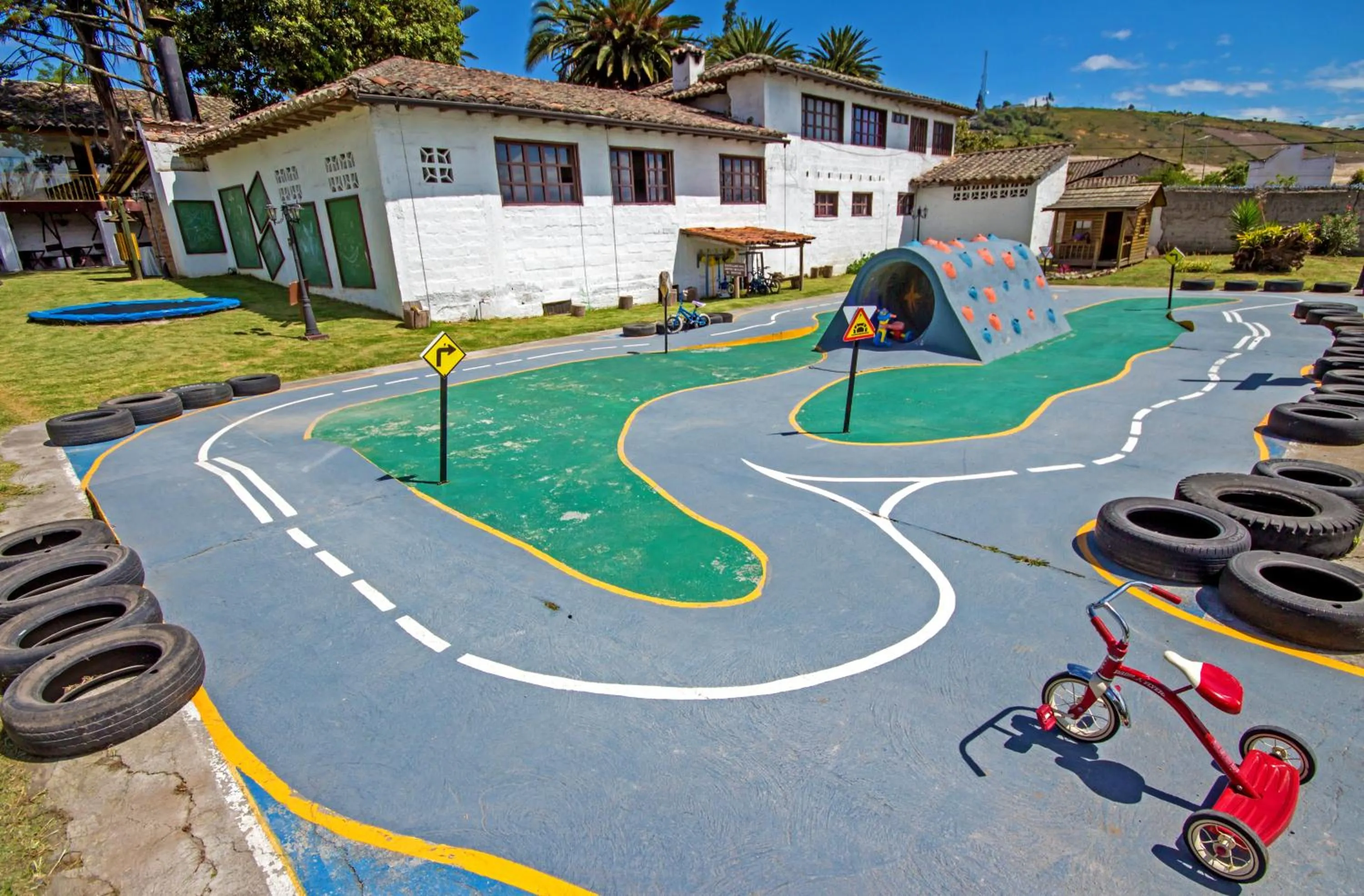 Children play ground in Hacienda Hosteria Chorlavi