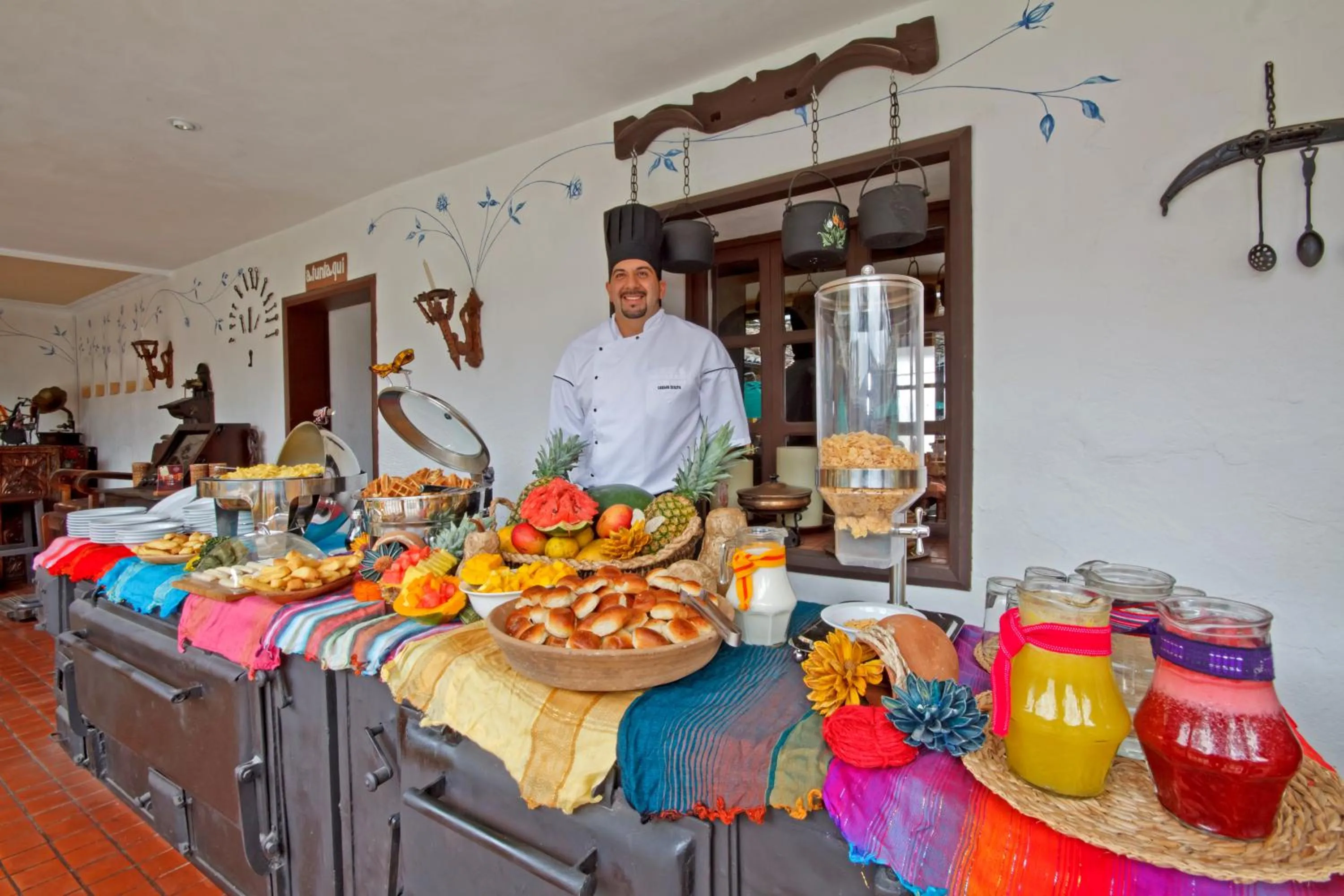 Buffet breakfast in Hacienda Hosteria Chorlavi