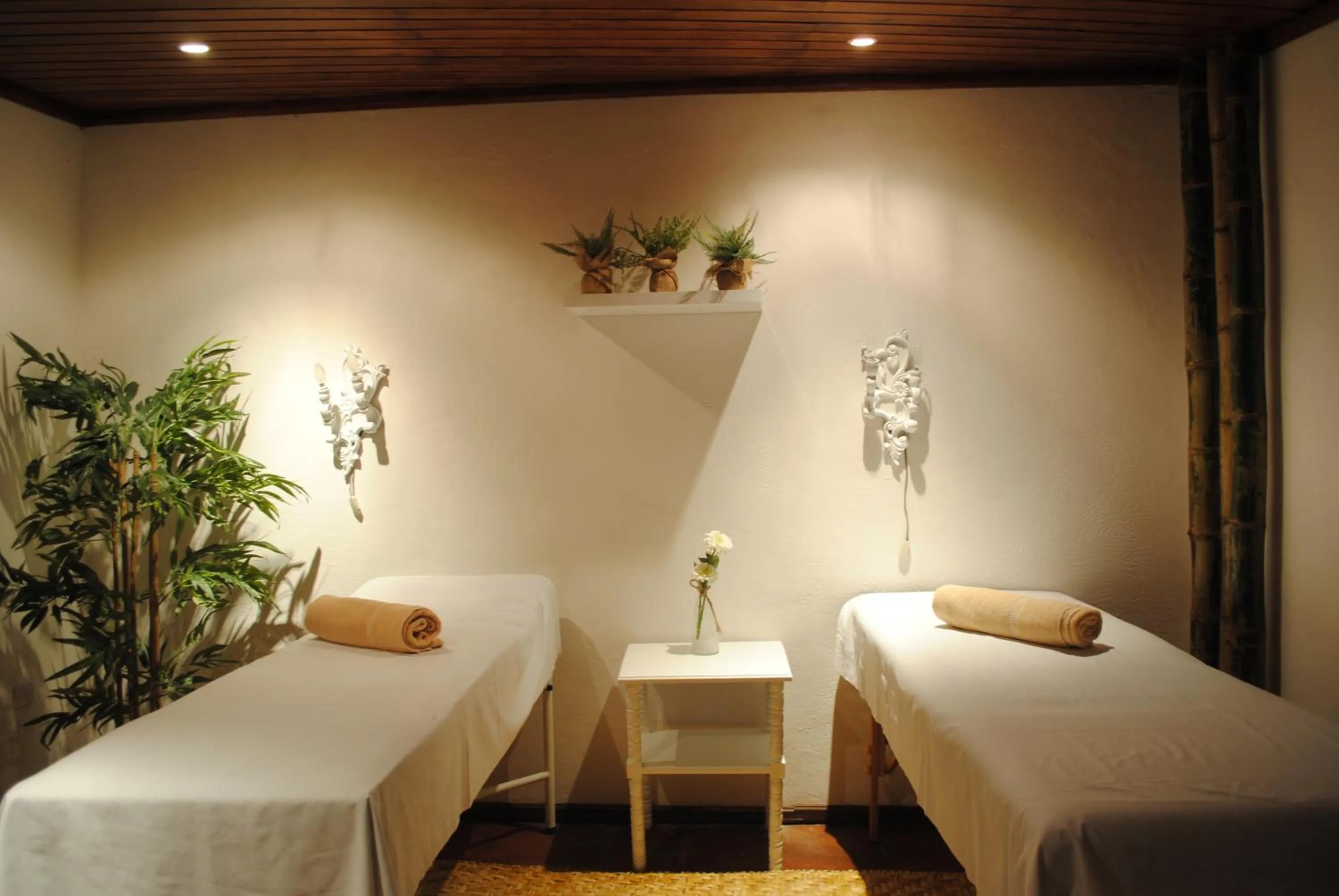 Spa and wellness centre/facilities, Bed in Hacienda Hosteria Chorlavi