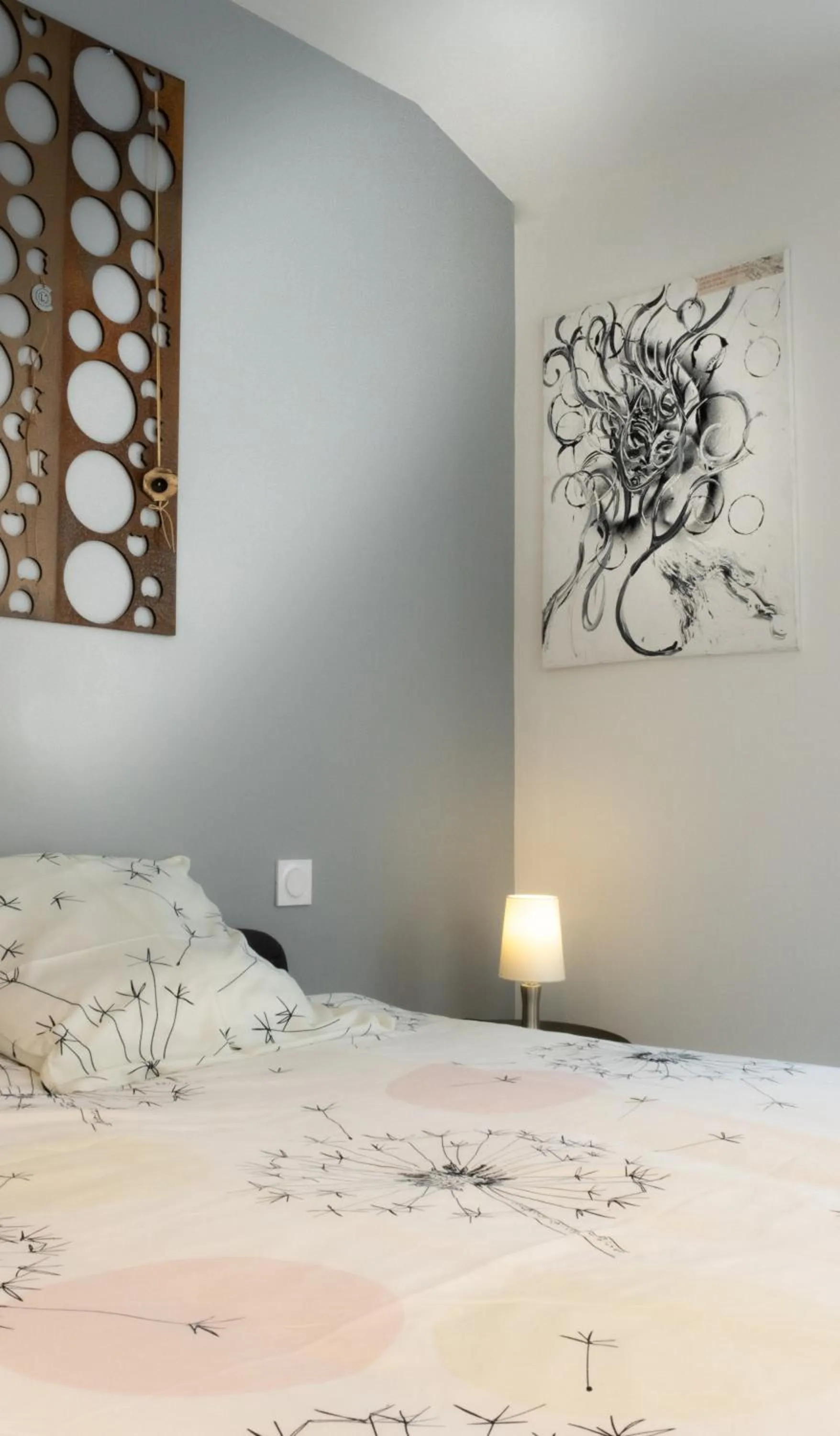 Photo of the whole room, Bed in Le Château des Tourelles en Vendée