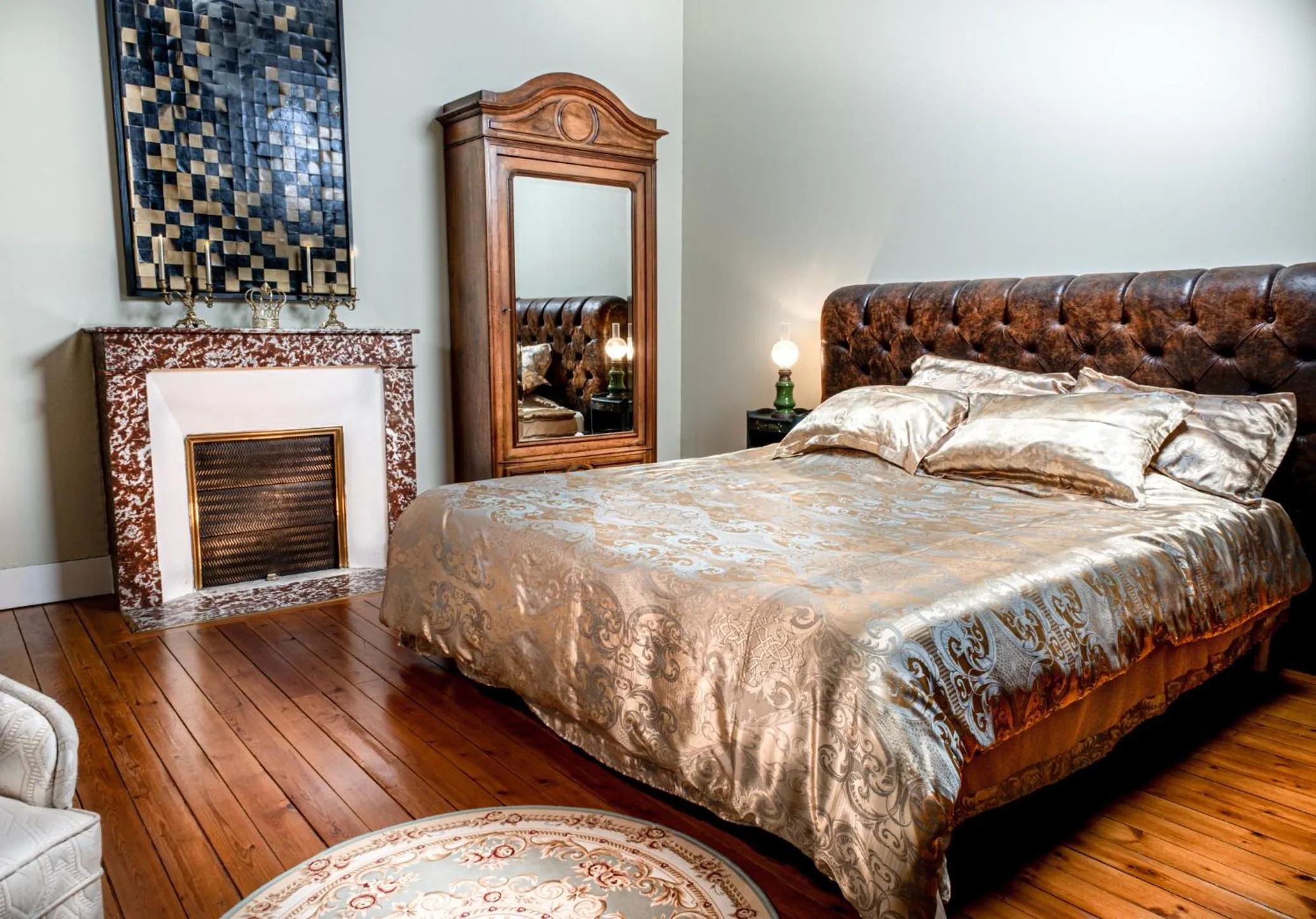 Photo of the whole room, Bed in Le Château des Tourelles en Vendée