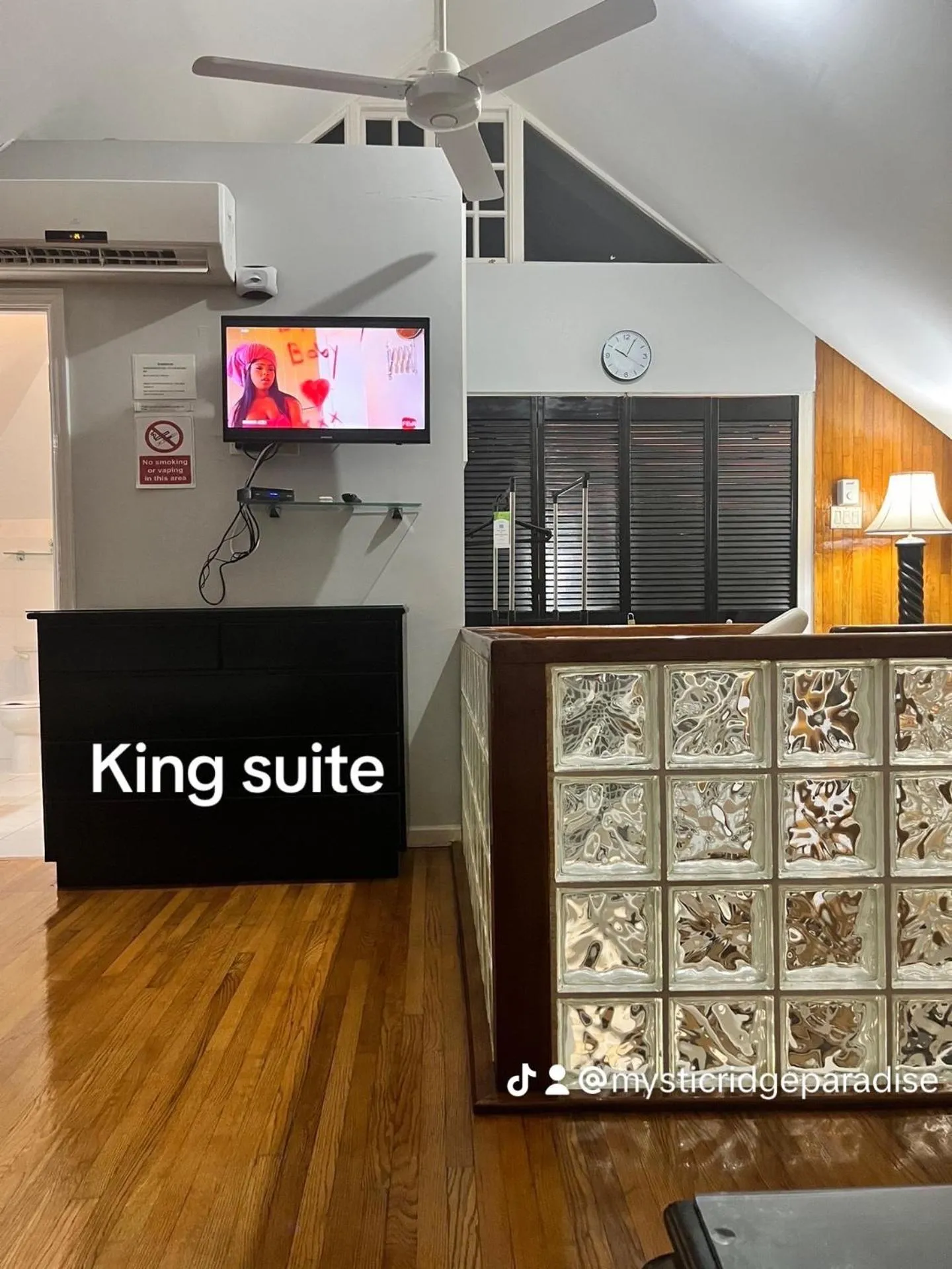 Property logo or sign in Mystic Ridge Paradise