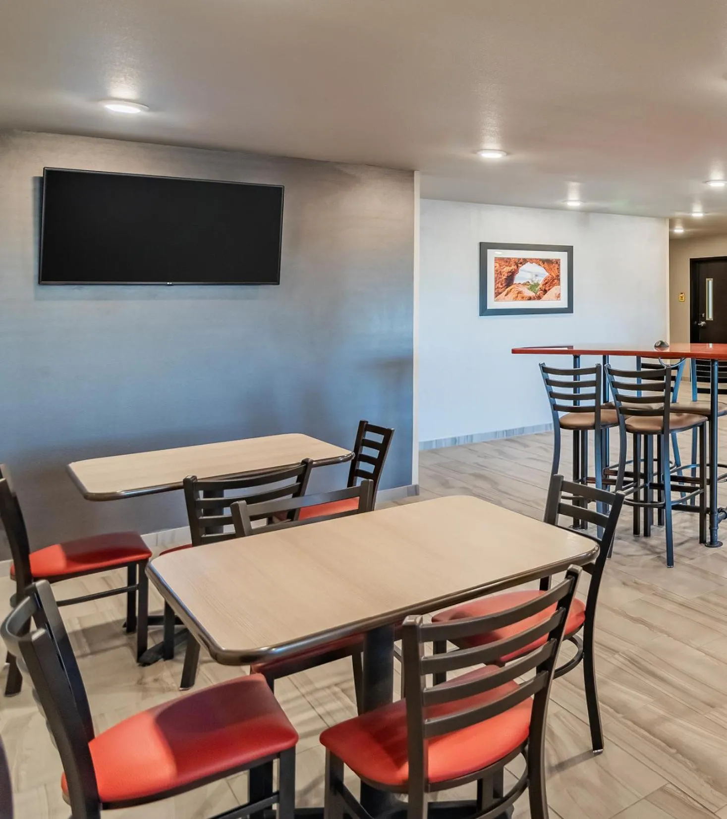 Seating area in My Place Hotel-Colorado Springs,CO