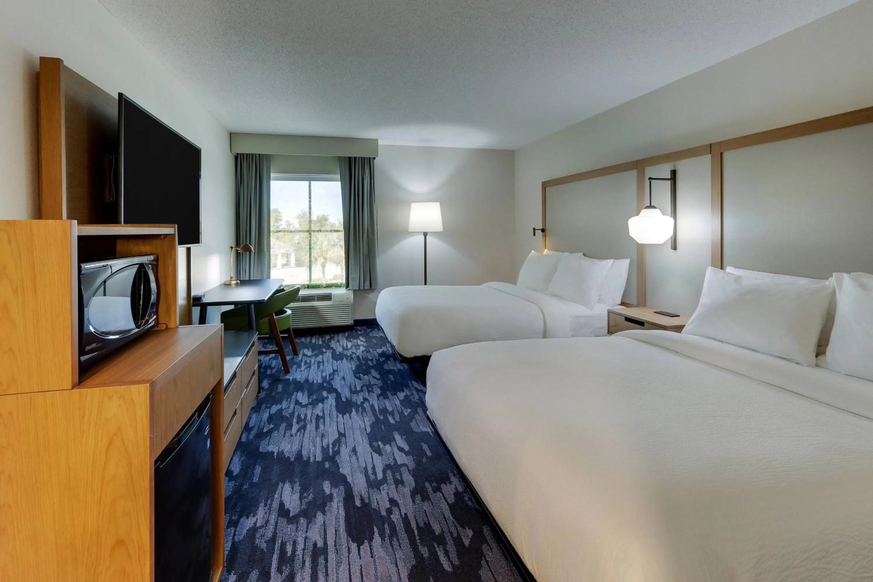 Photo of the whole room, Bed in Fairfield Inn & Suites Southport