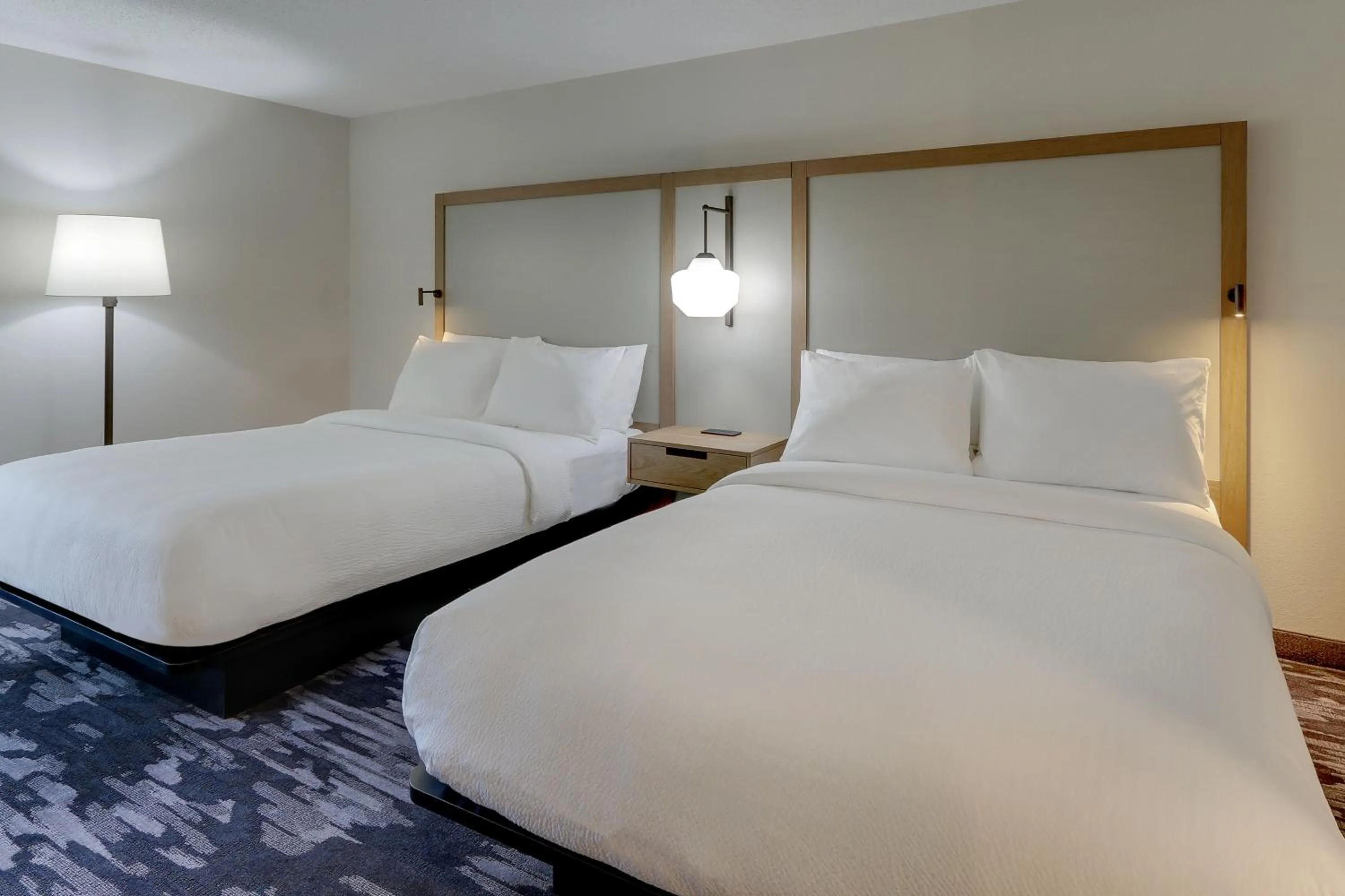 Bed in Fairfield Inn & Suites Southport