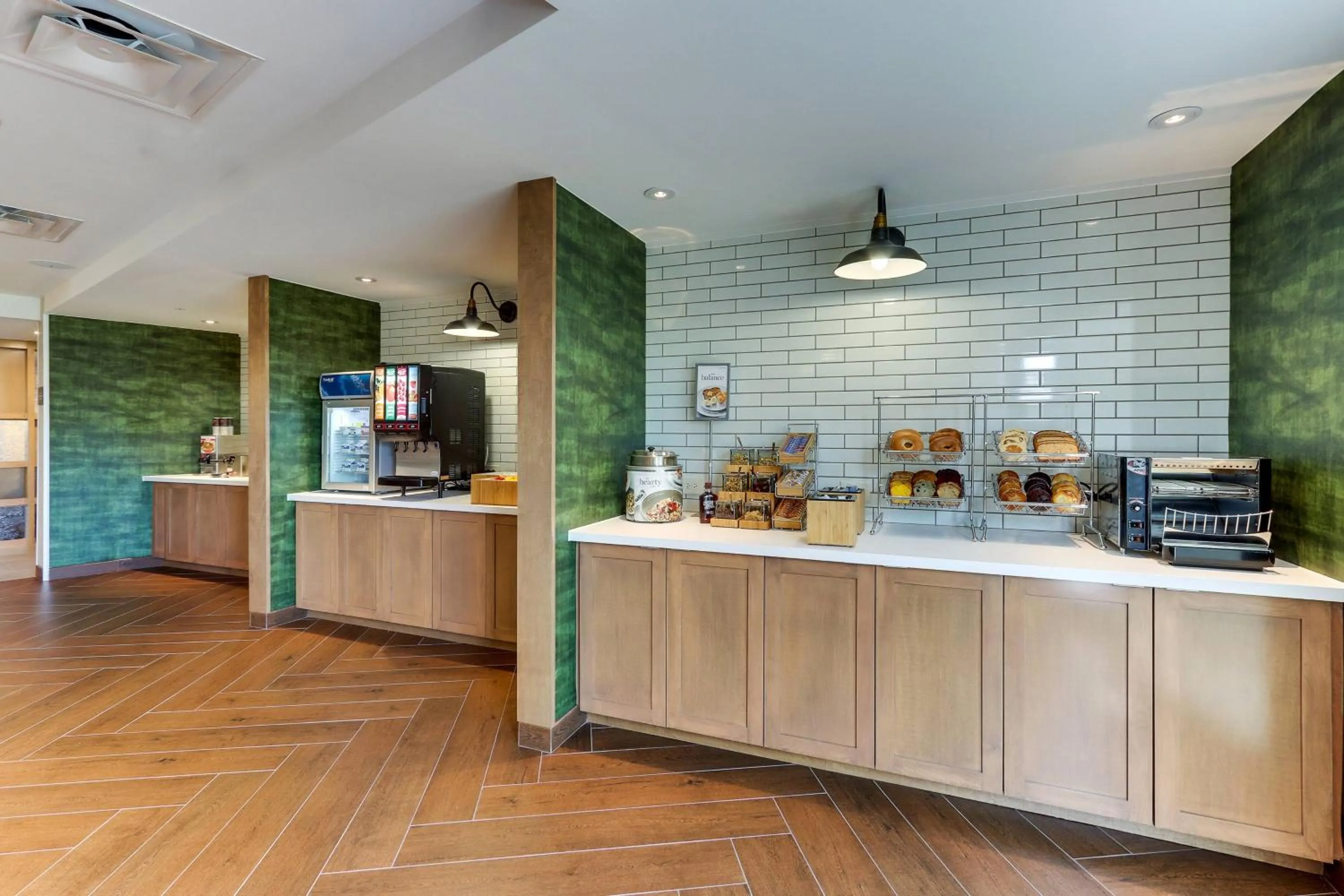 Breakfast in Fairfield Inn & Suites Southport