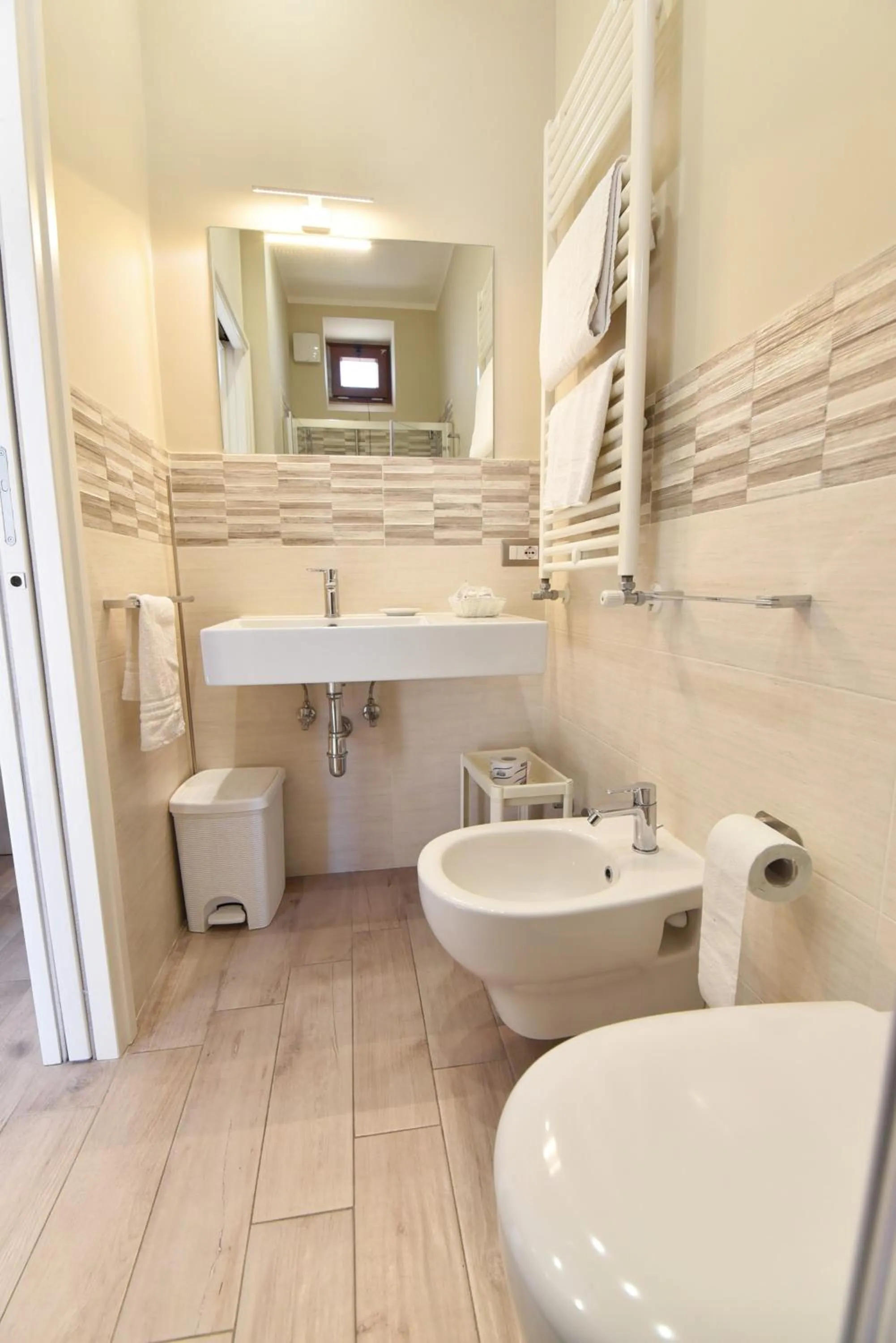 Toilet in Relais Milò