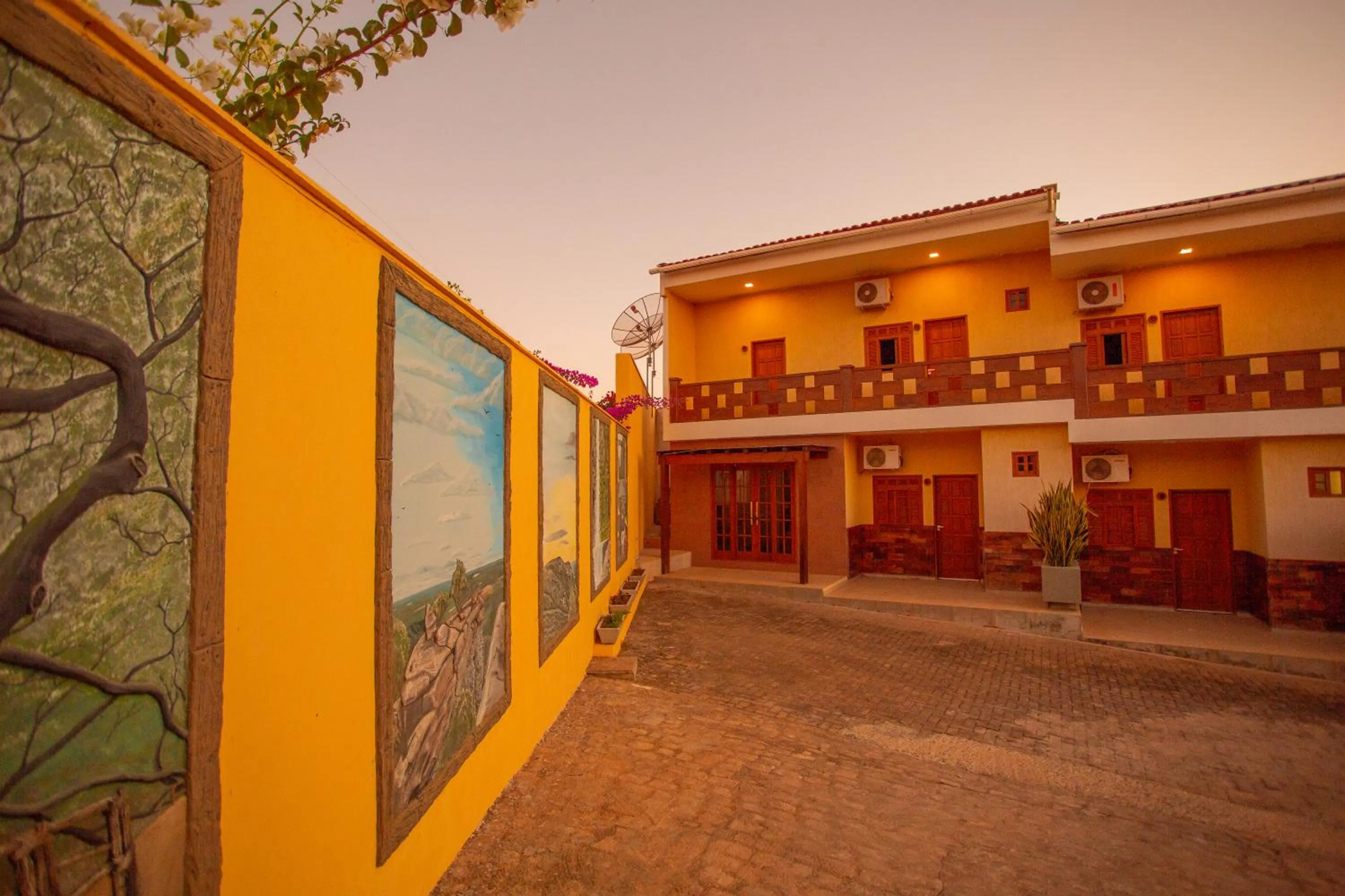 Hotel e Mirante recanto alto da serra