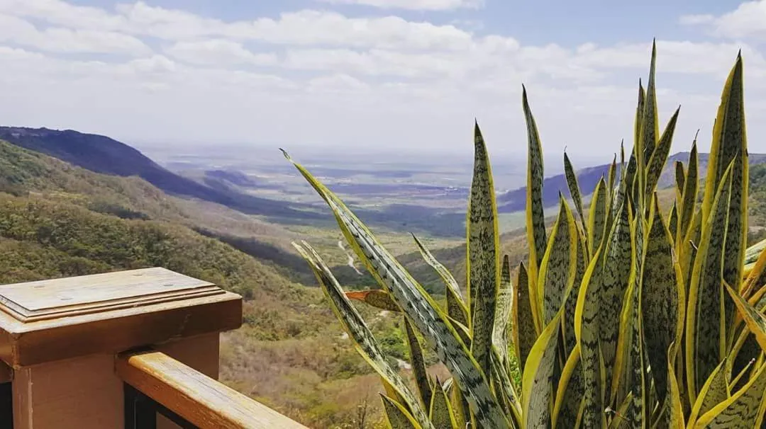 Hotel e Mirante recanto alto da serra