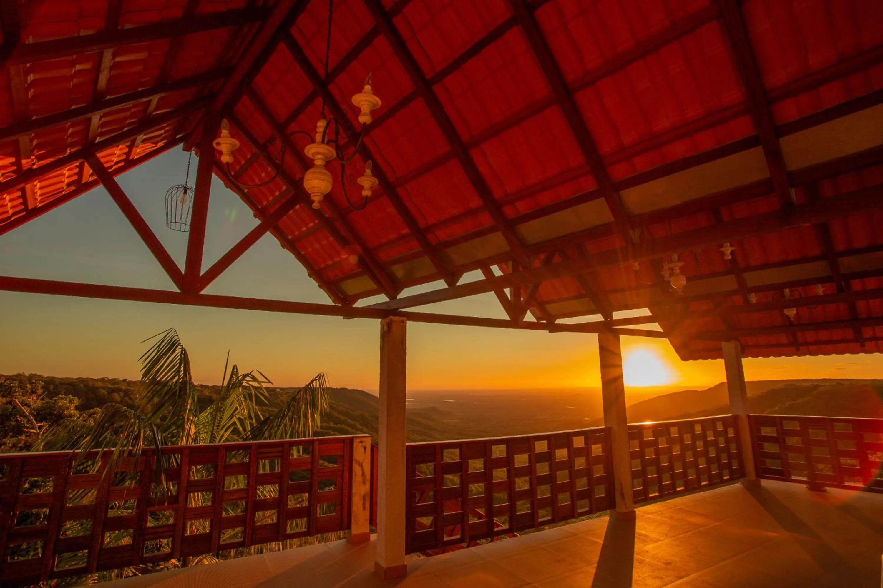 Hotel e Mirante recanto alto da serra