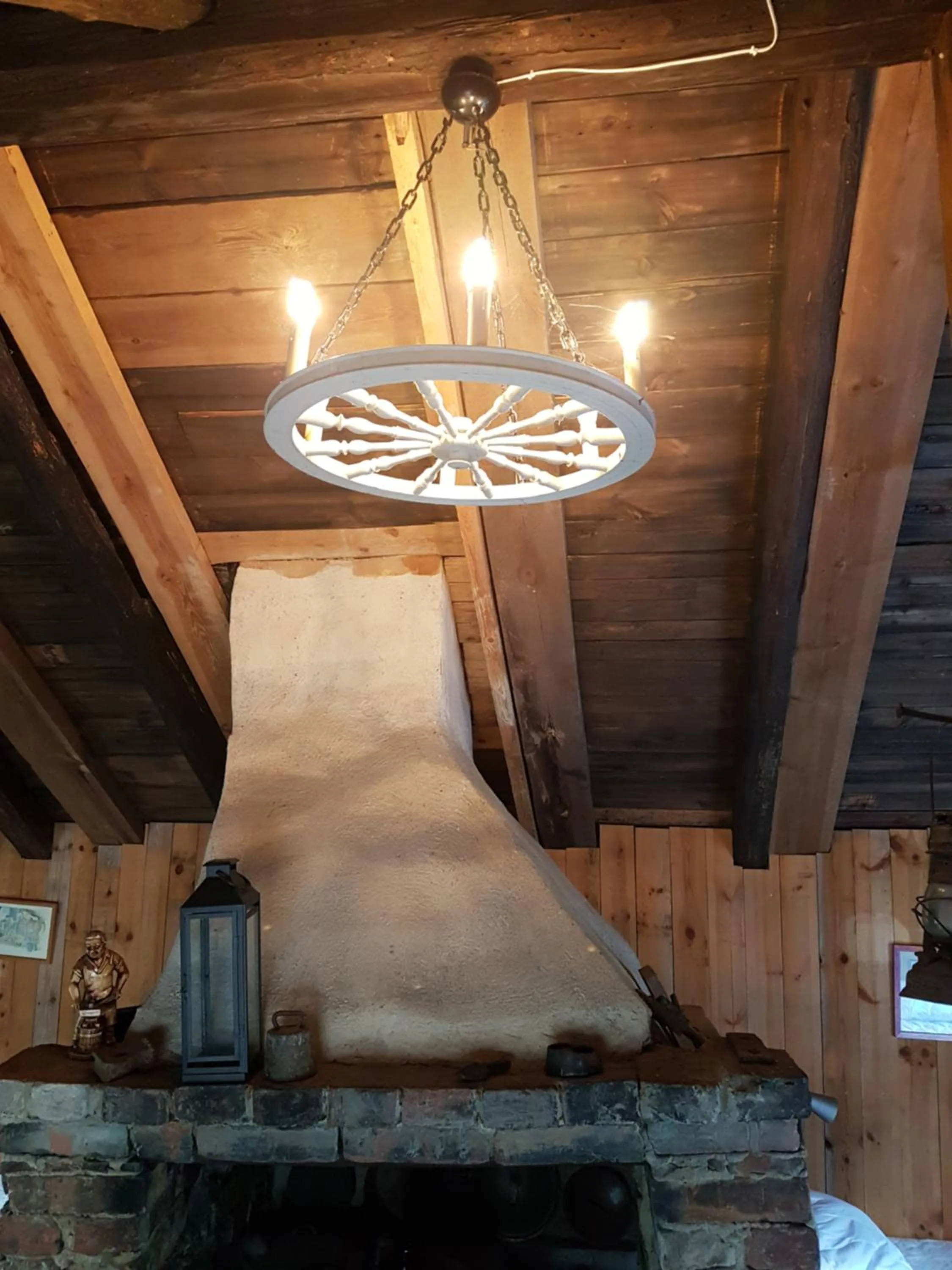 Brådtom Slusscafé & Stugor