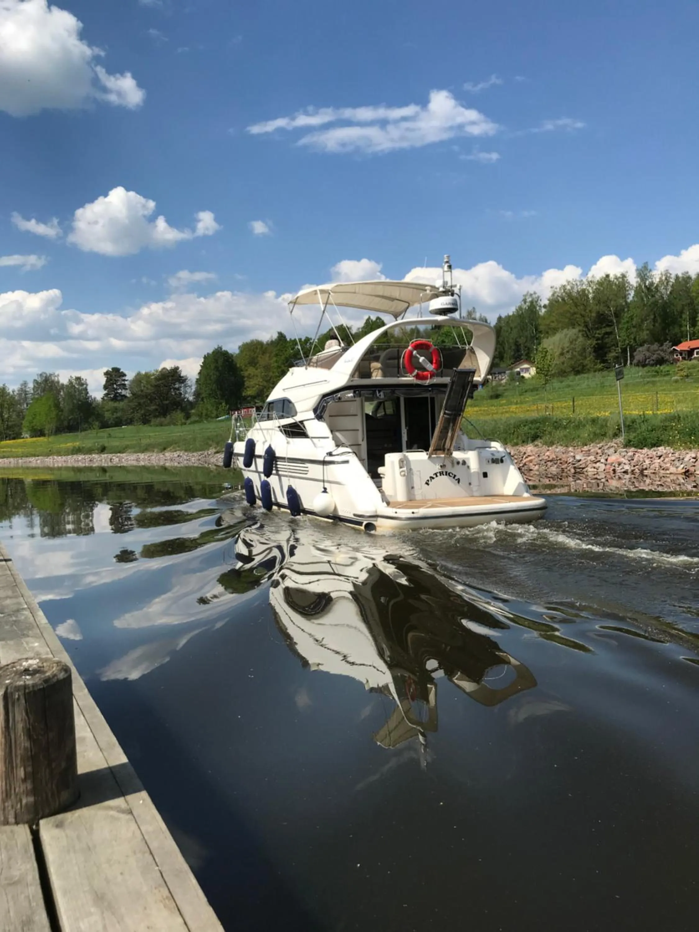 Brådtom Slusscafé & Stugor