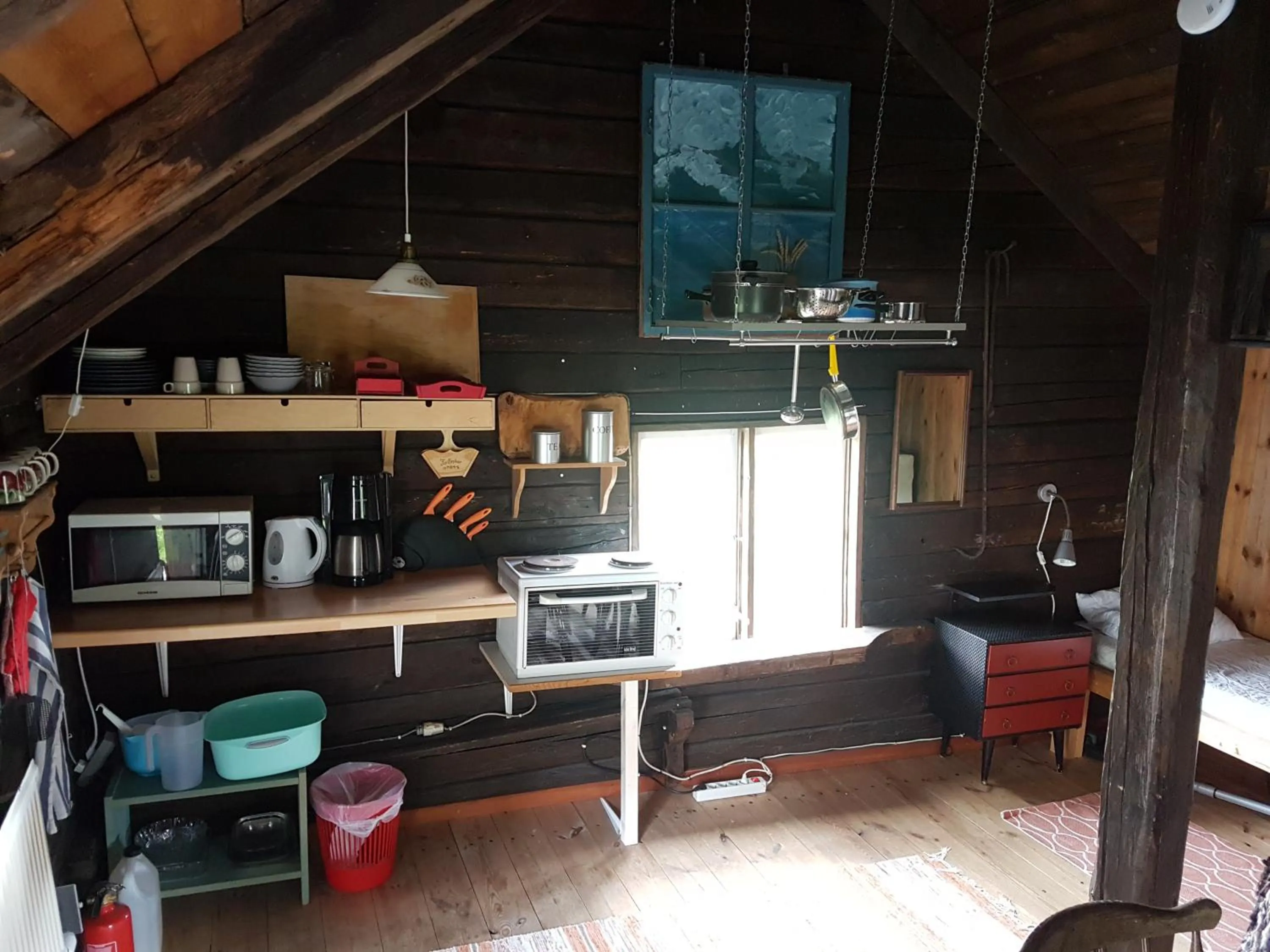 Kitchen or kitchenette in Brådtom Slusscafé & Stugor