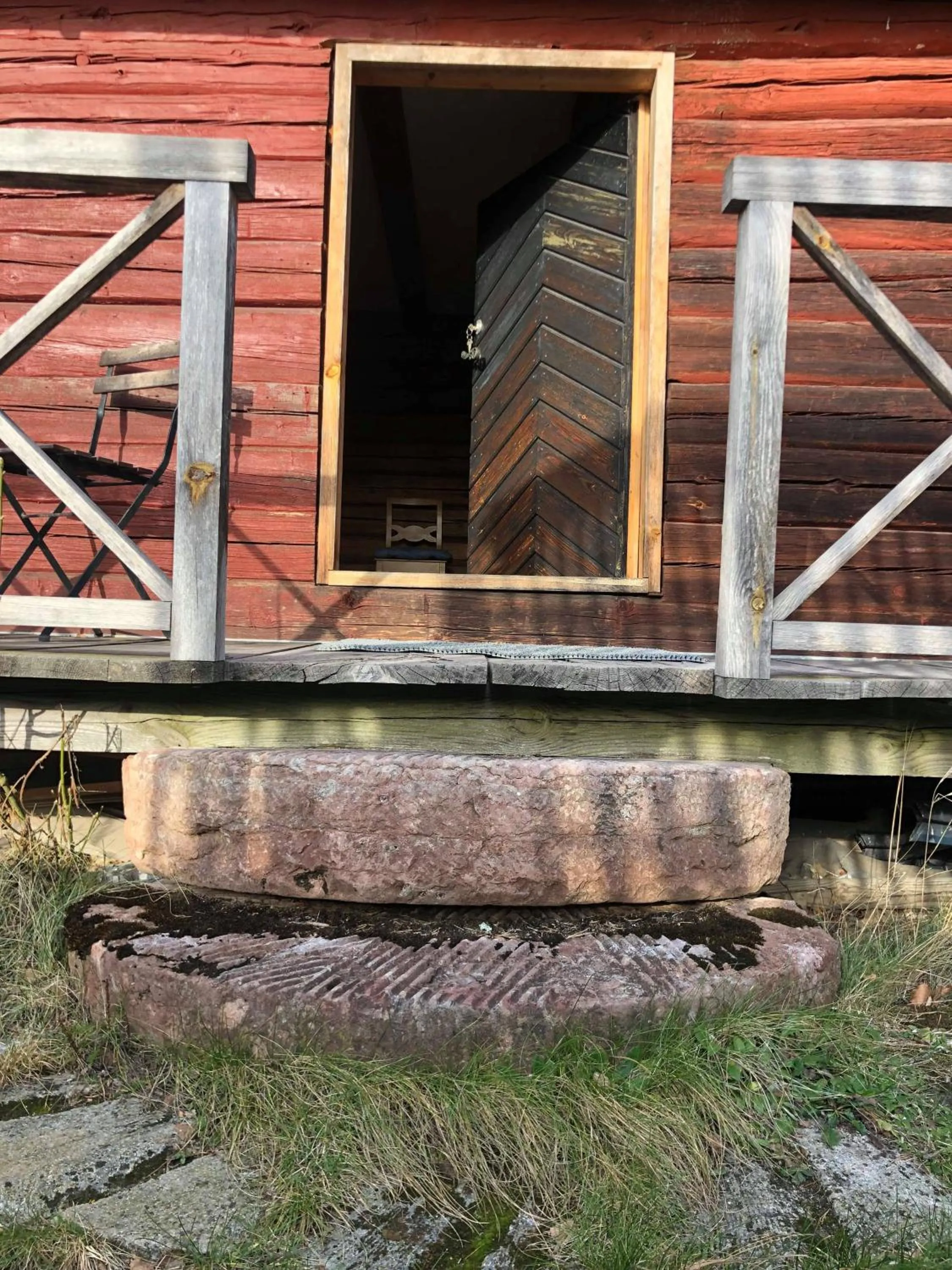 Brådtom Slusscafé & Stugor