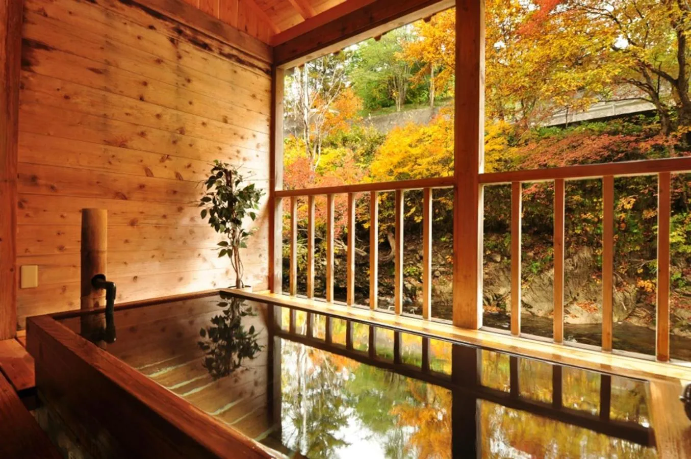 Open Air Bath in Ryuudo
