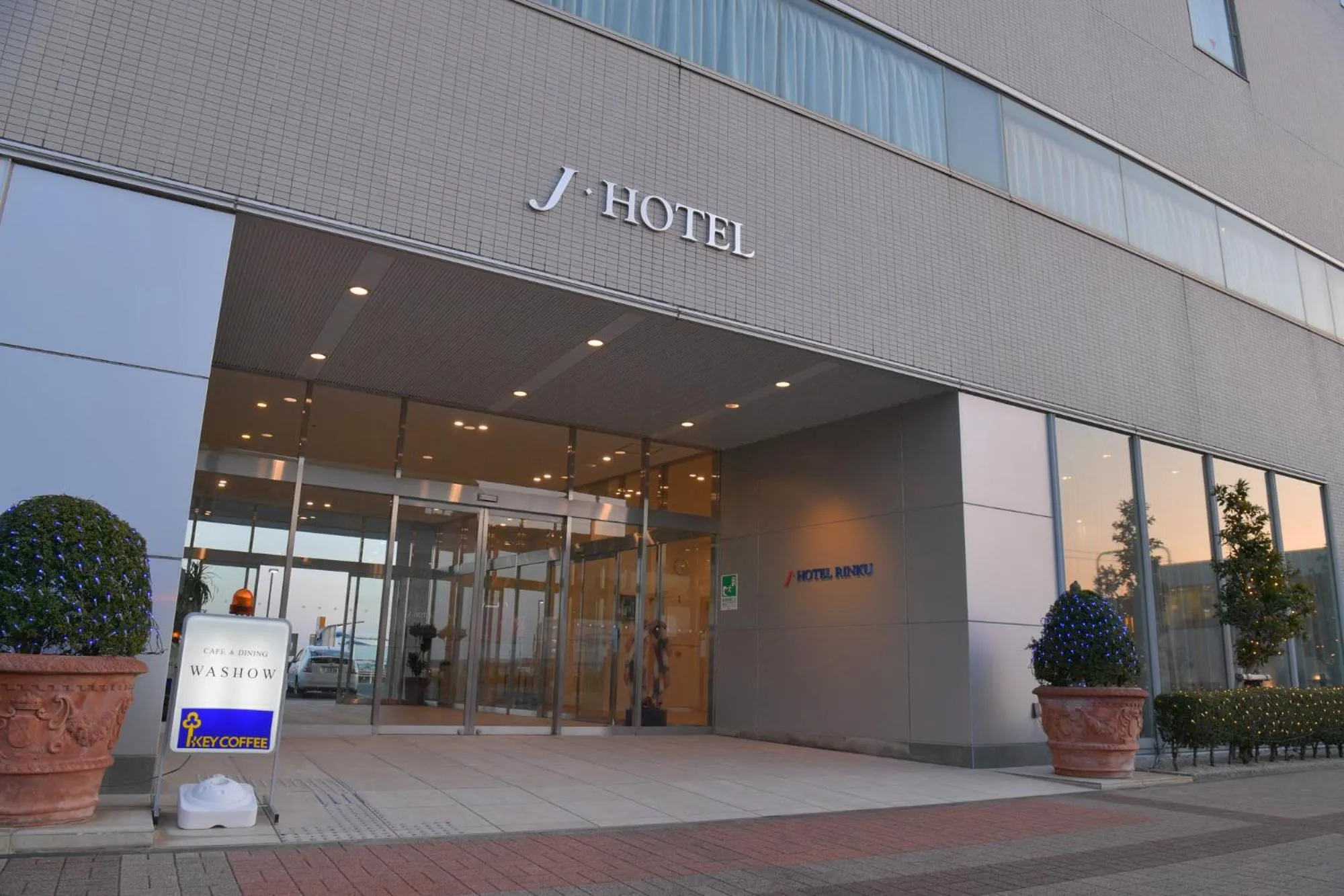 J Hotel Rinku