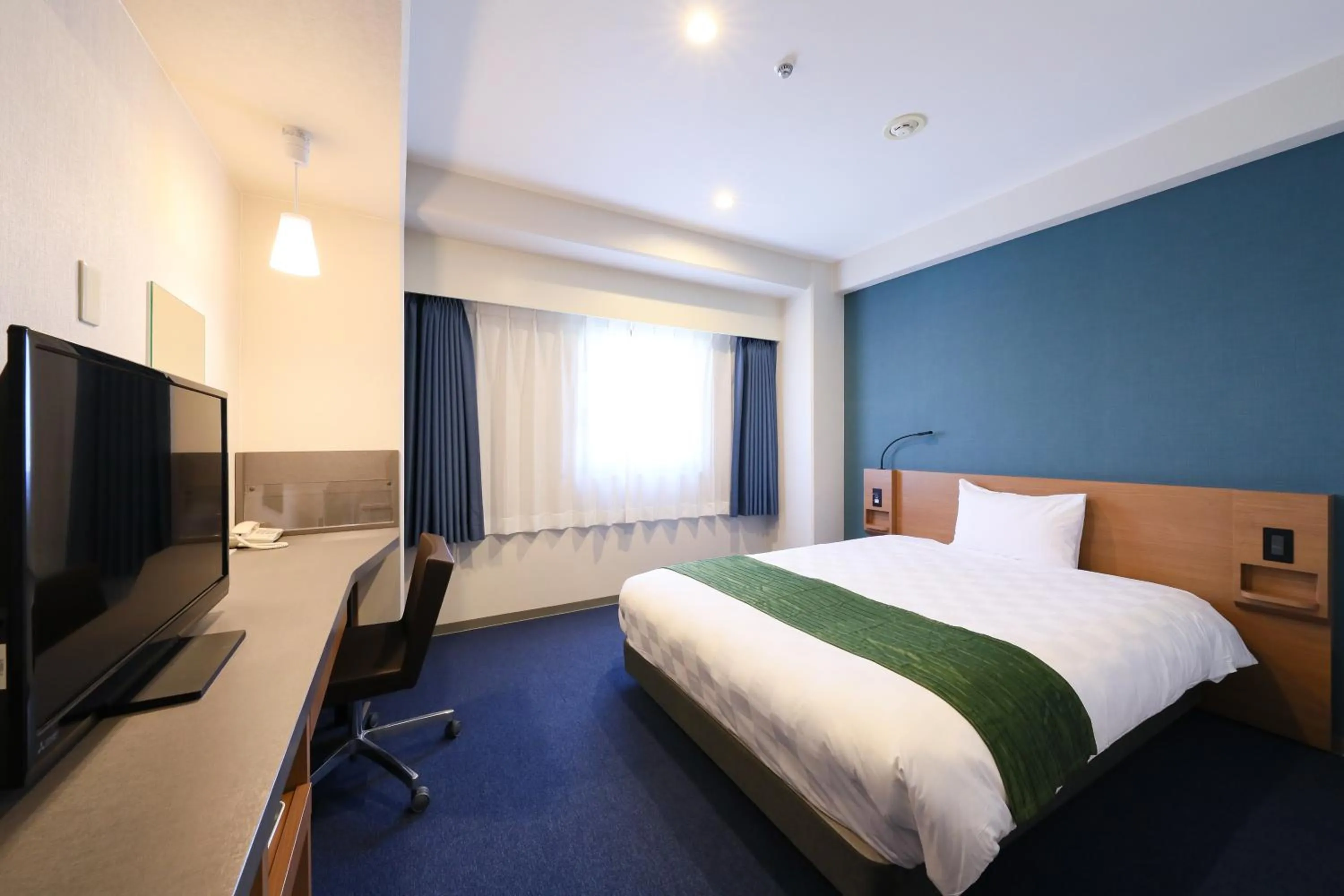 Bed in Osaka Garden Palace