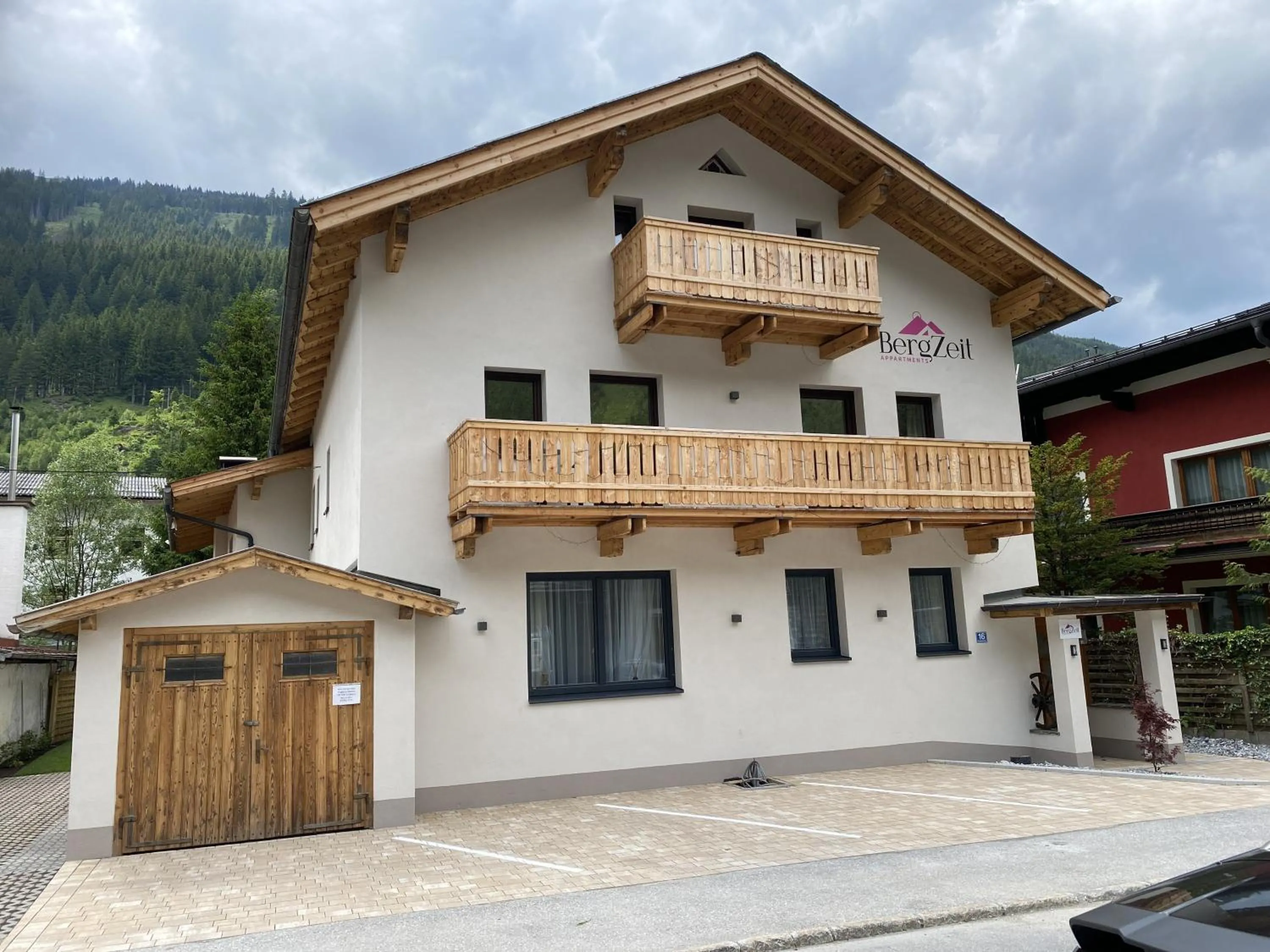 Property building in Bergzeit Appartments