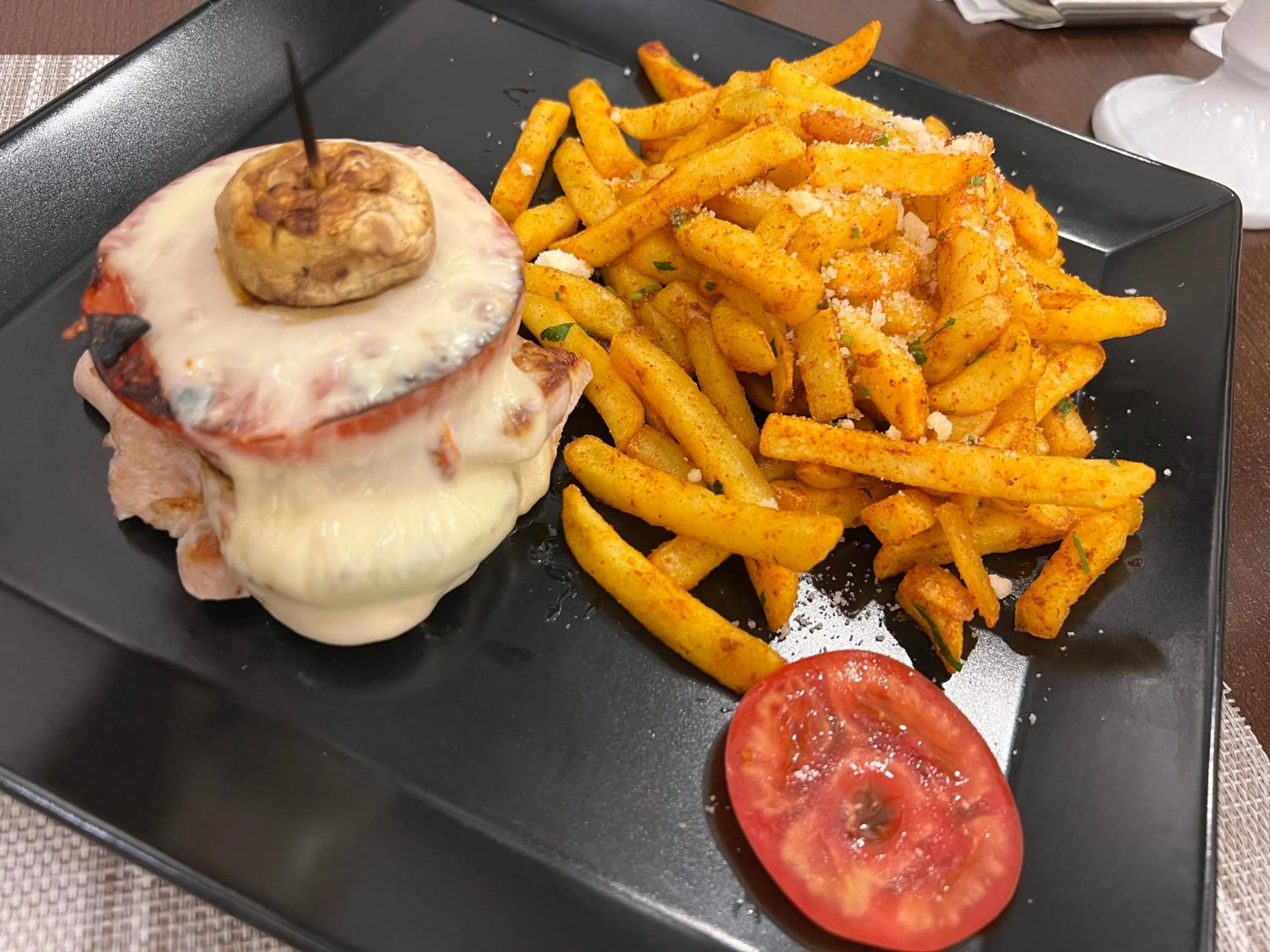 Food and drinks in Hotel Belvedere