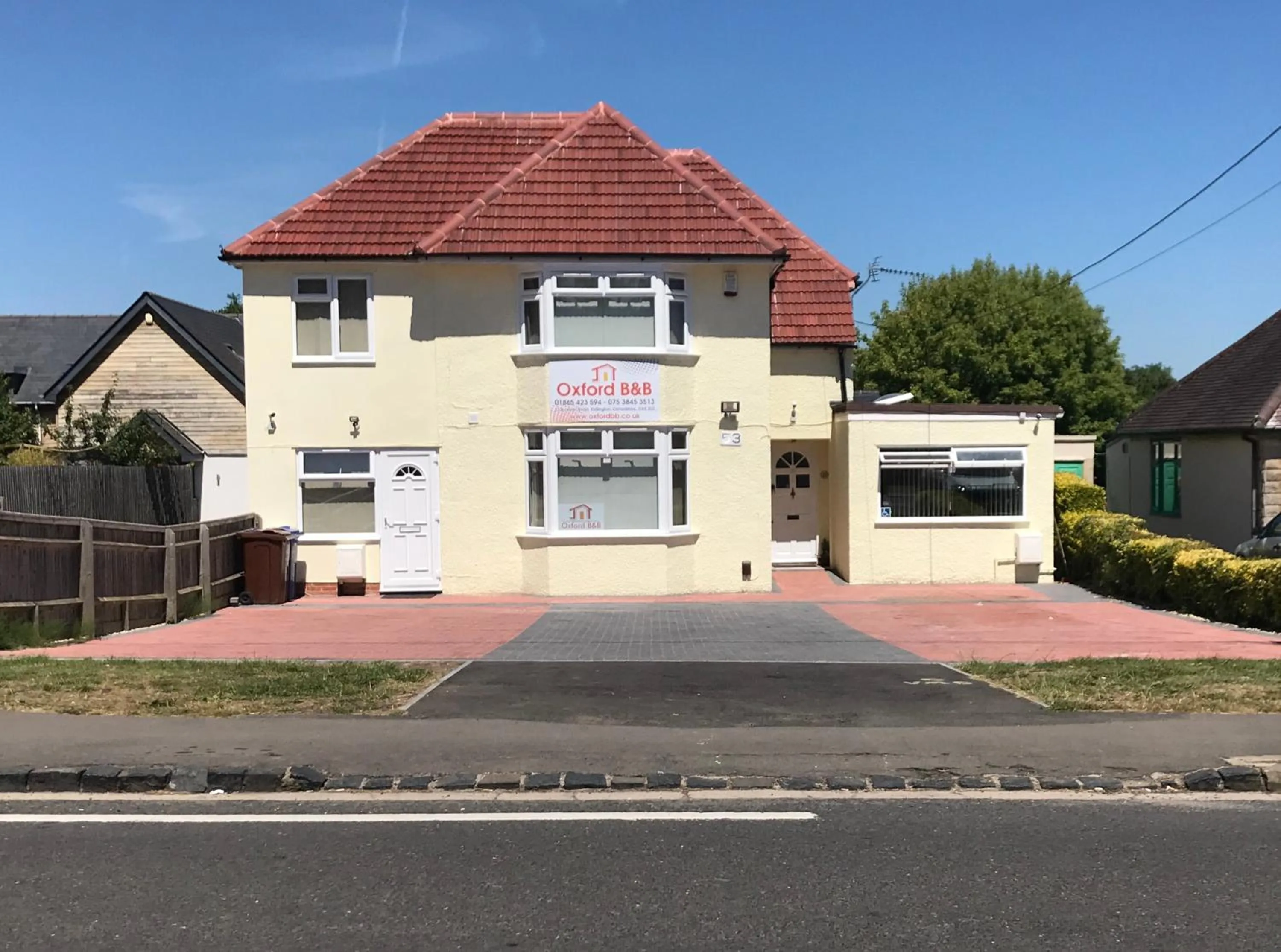 Property building in Oxford Bed and Breakfast