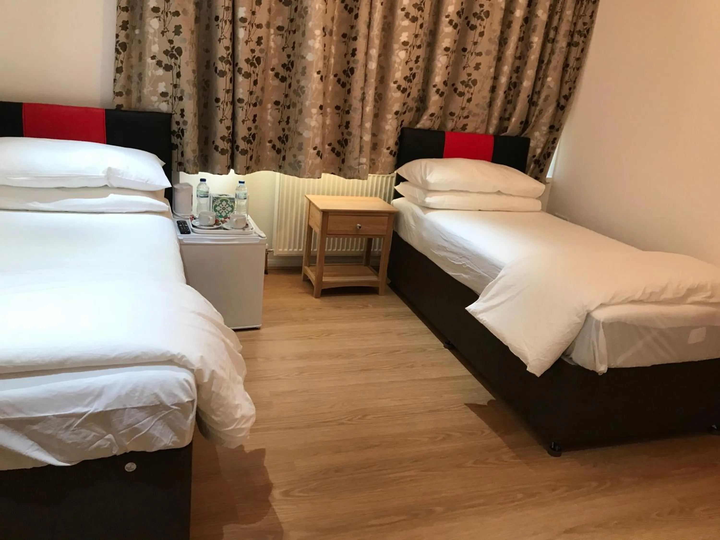 Bedroom, Bed in Oxford Bed and Breakfast