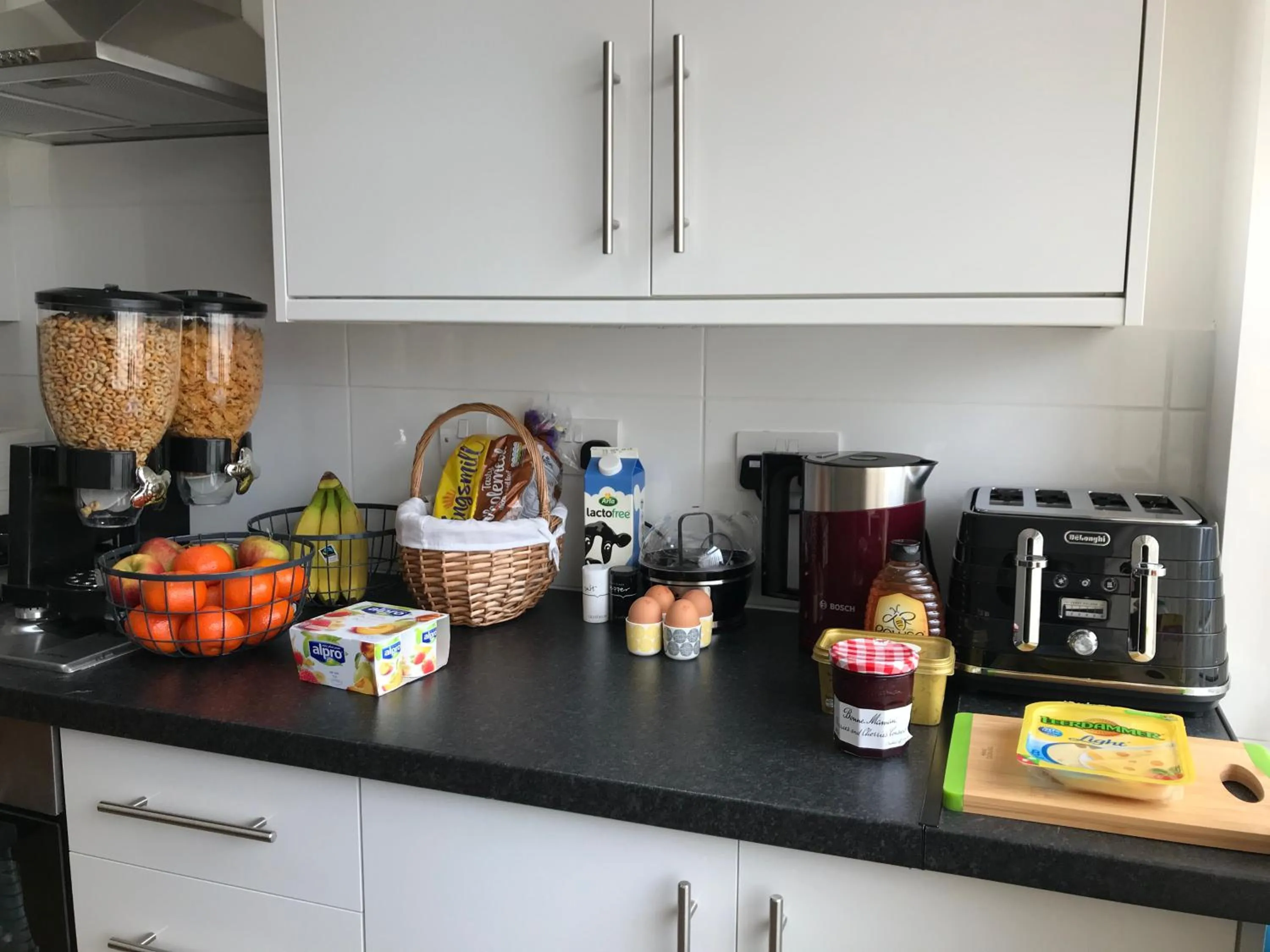 Breakfast in Oxford Bed and Breakfast