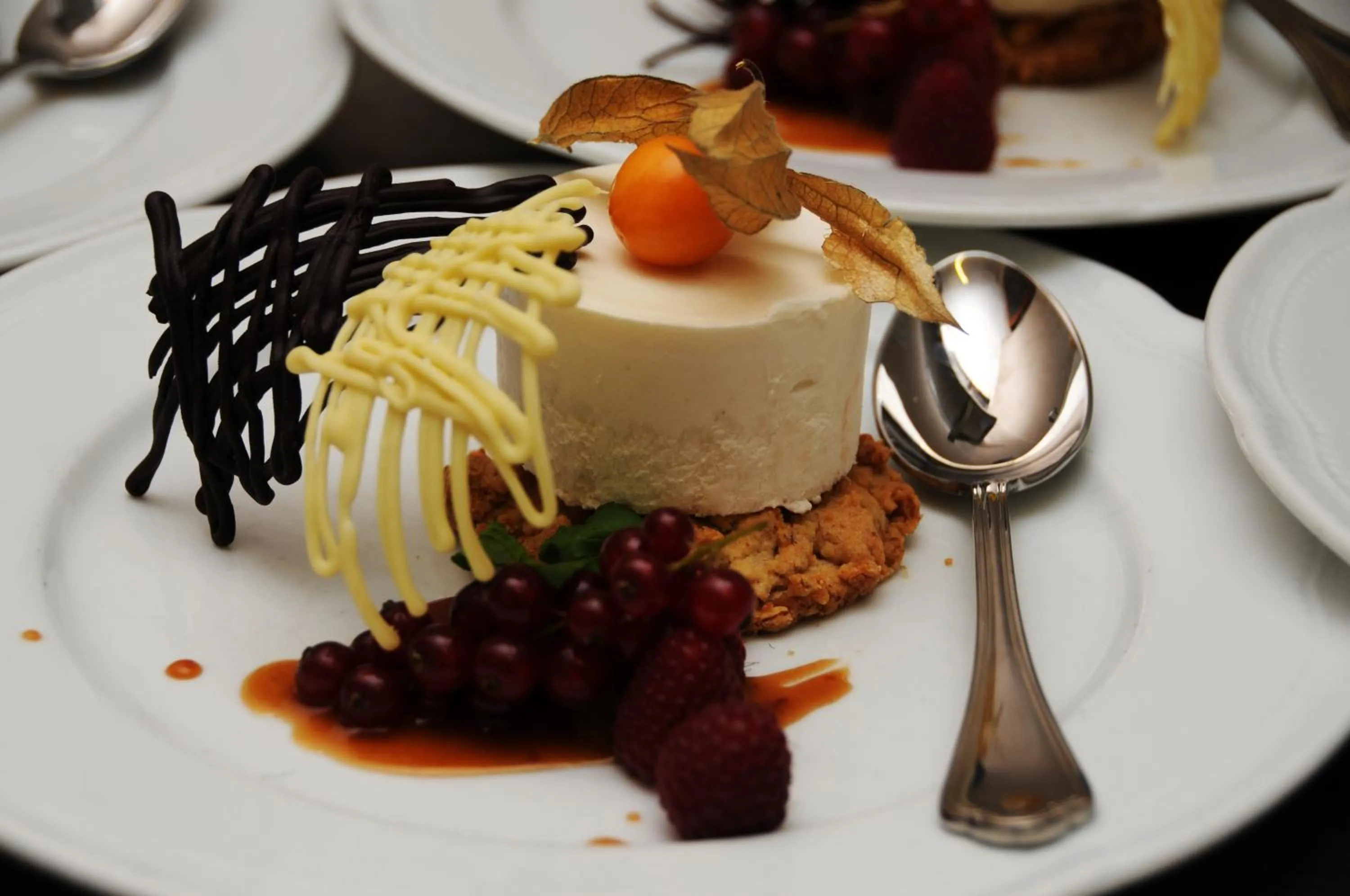 Food in Ariston Lake View Hotel