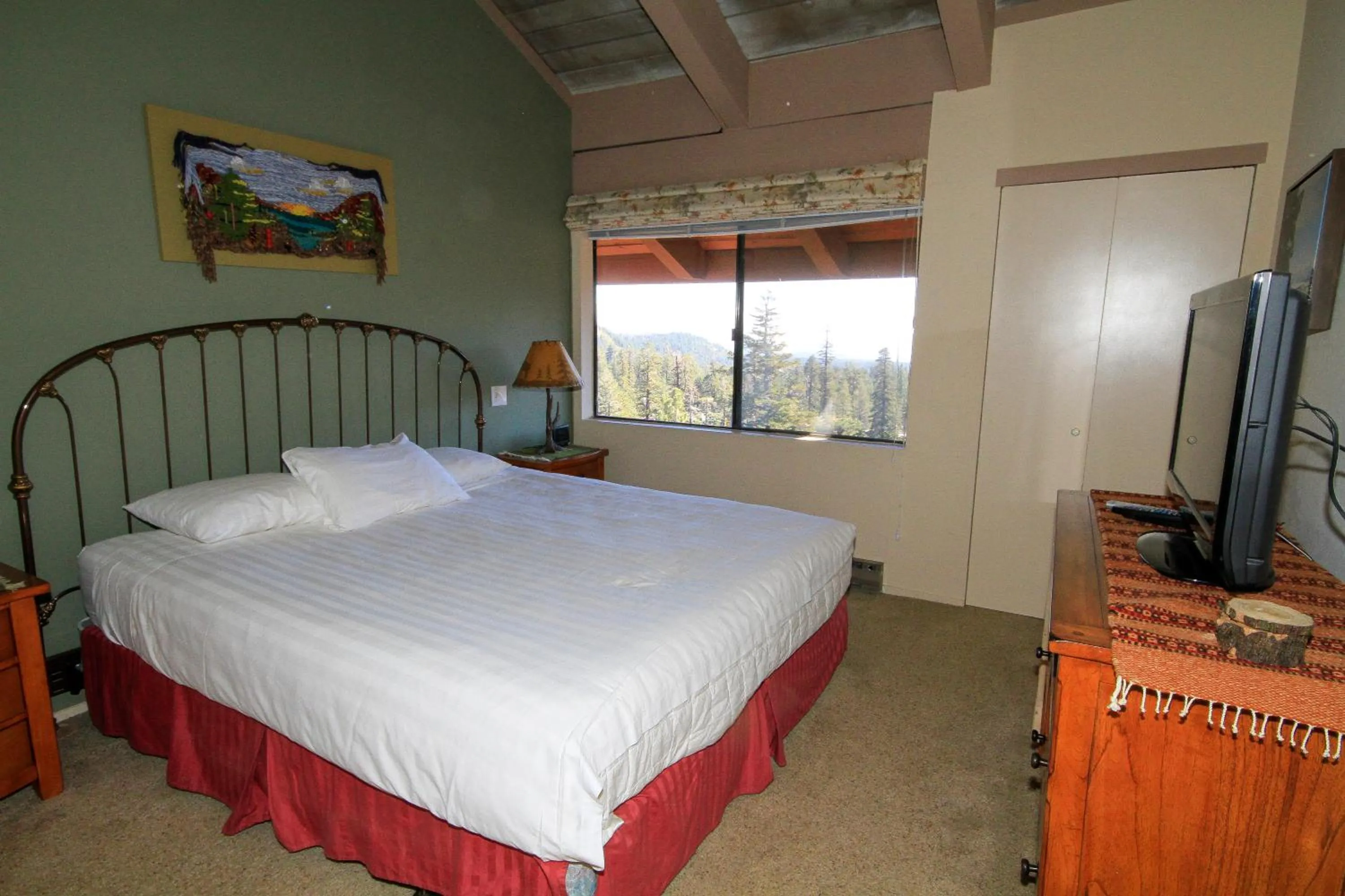 Other, Bed in Mammoth Ski Racquet Club 64 - Pet Friendly