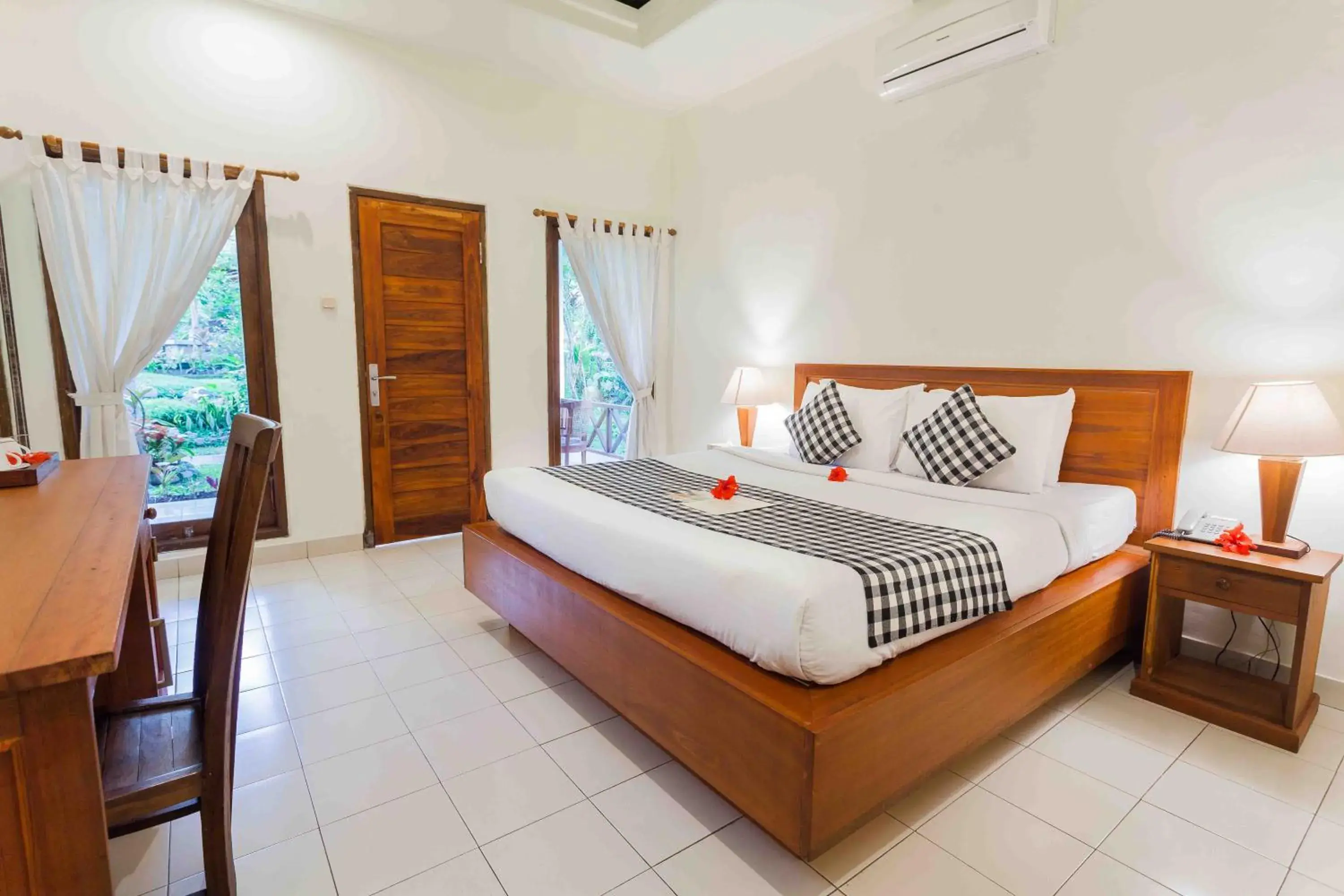 Standard Double or Twin Room in Ubud Inn Cottage by Prasi Standard Double or Twin Room in Ubud Inn Cottage by Prasi