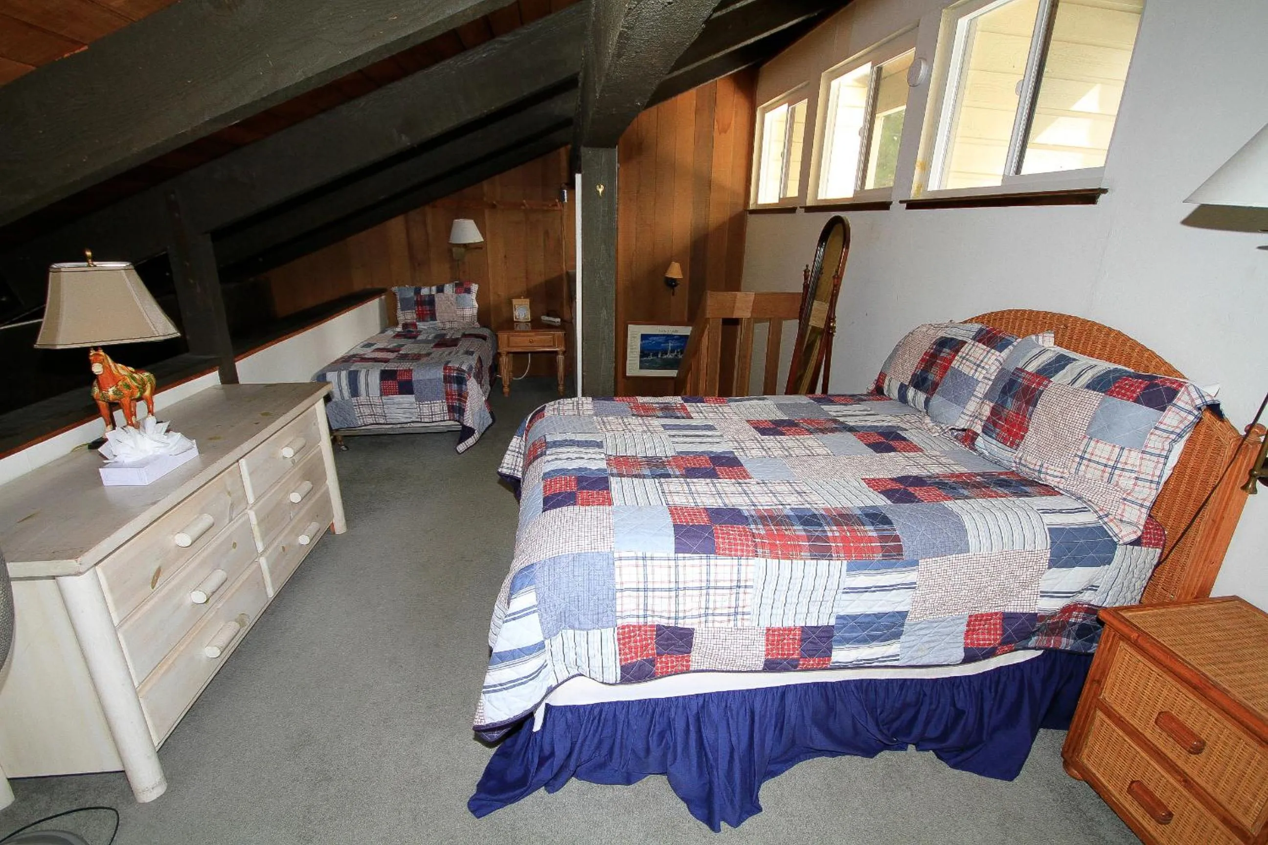 Other, Bed in Horizons 4 140 1 Bedroom Loft 1 Bath