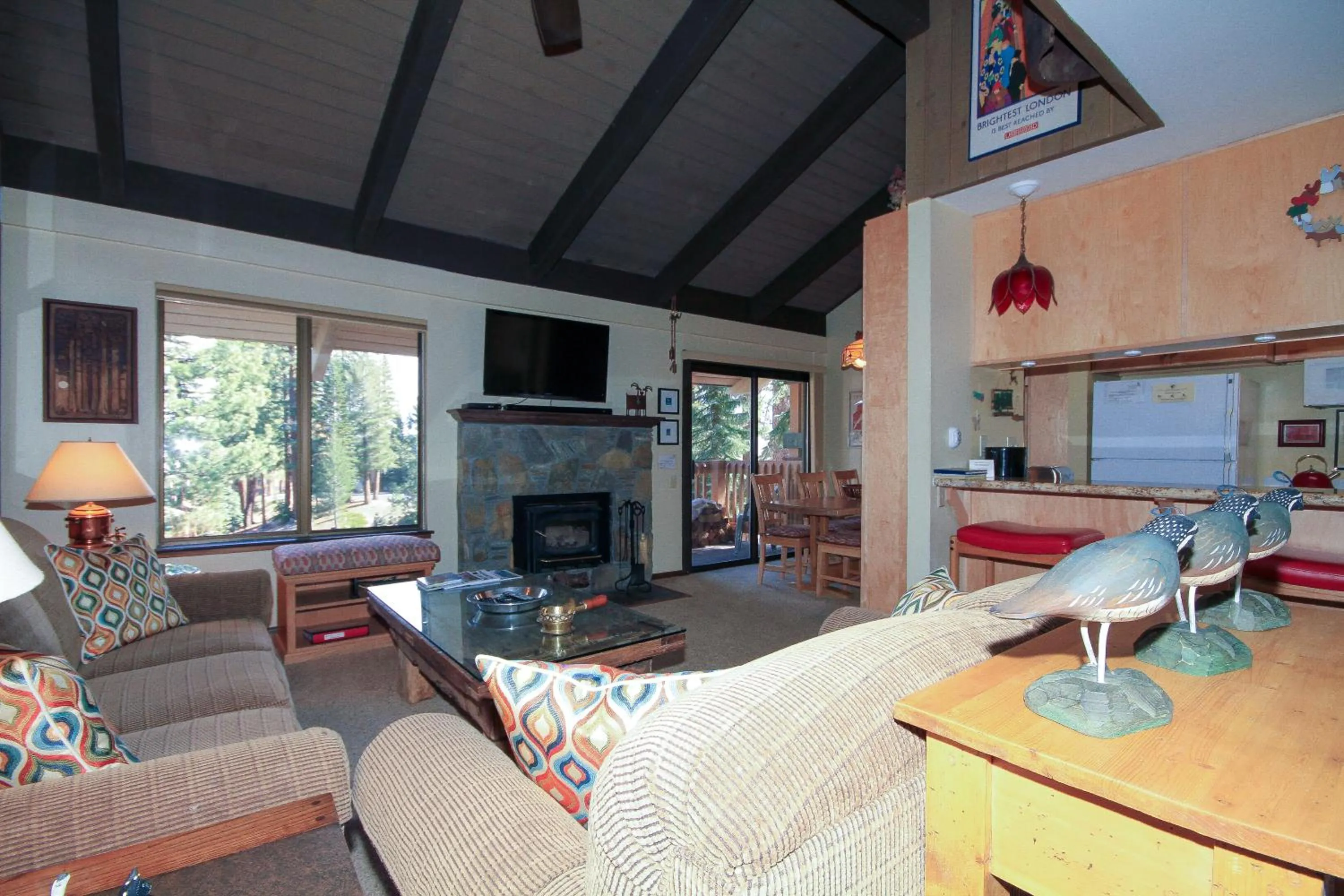 Discovery 4 142 Loft