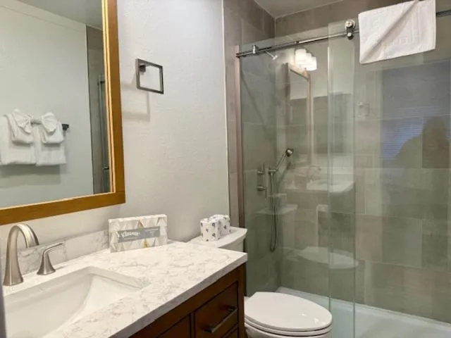 Other in Mammoth Ski Racquet Club 62 - Newly Renovated 2025