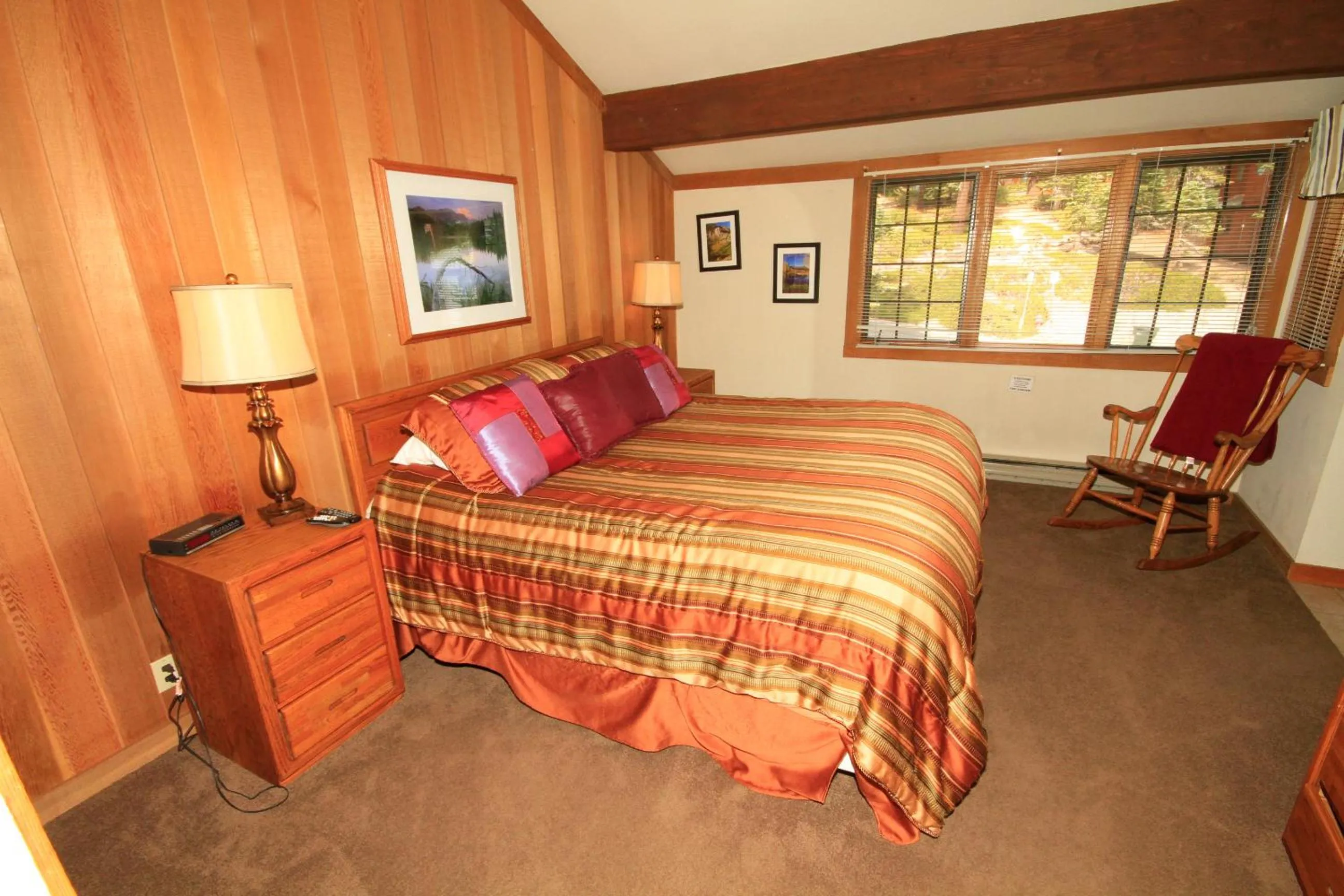 Other, Bed in Mountainback 115 3 bedroom loft