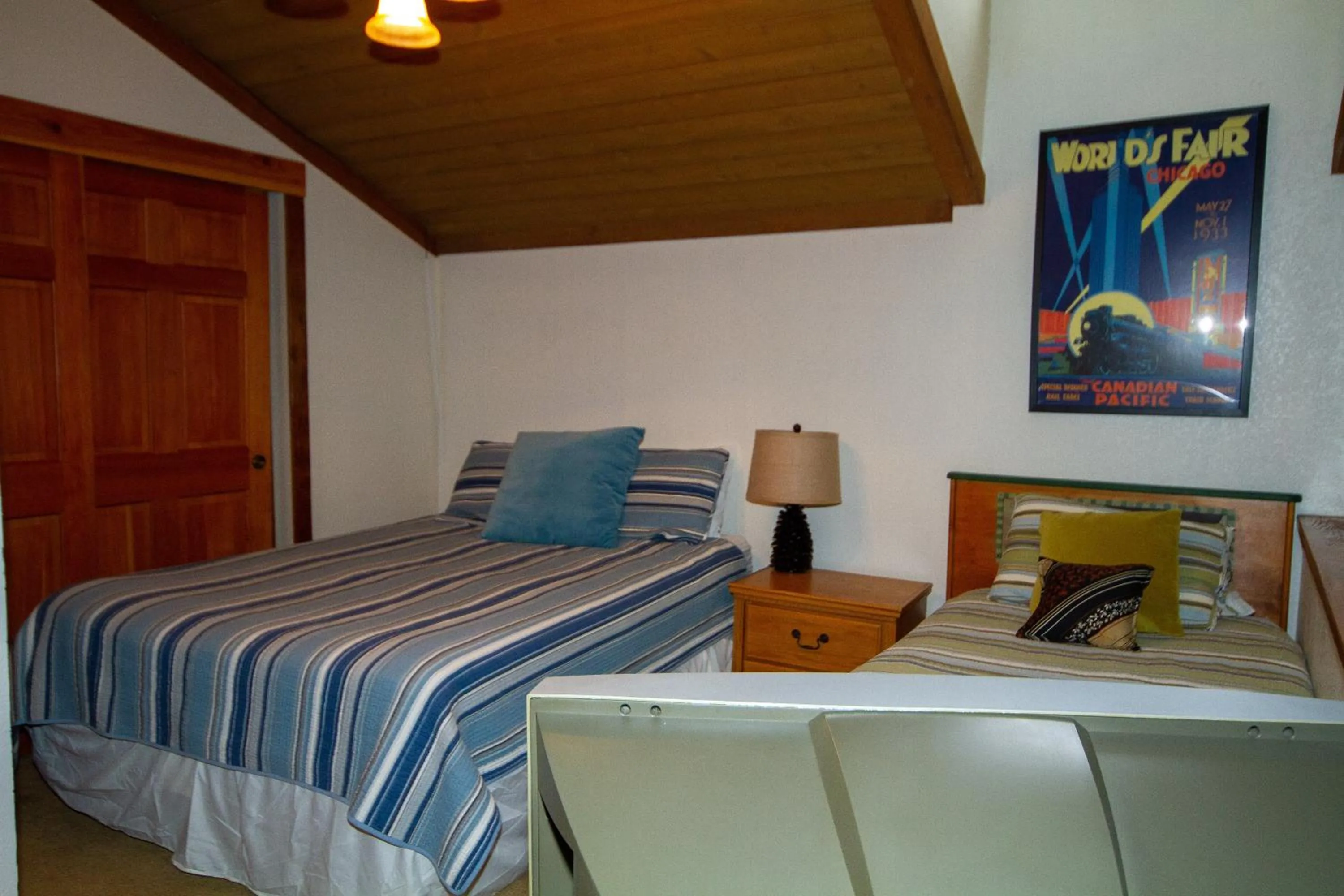 Other, Bed in Mountainback 105 Loft Den