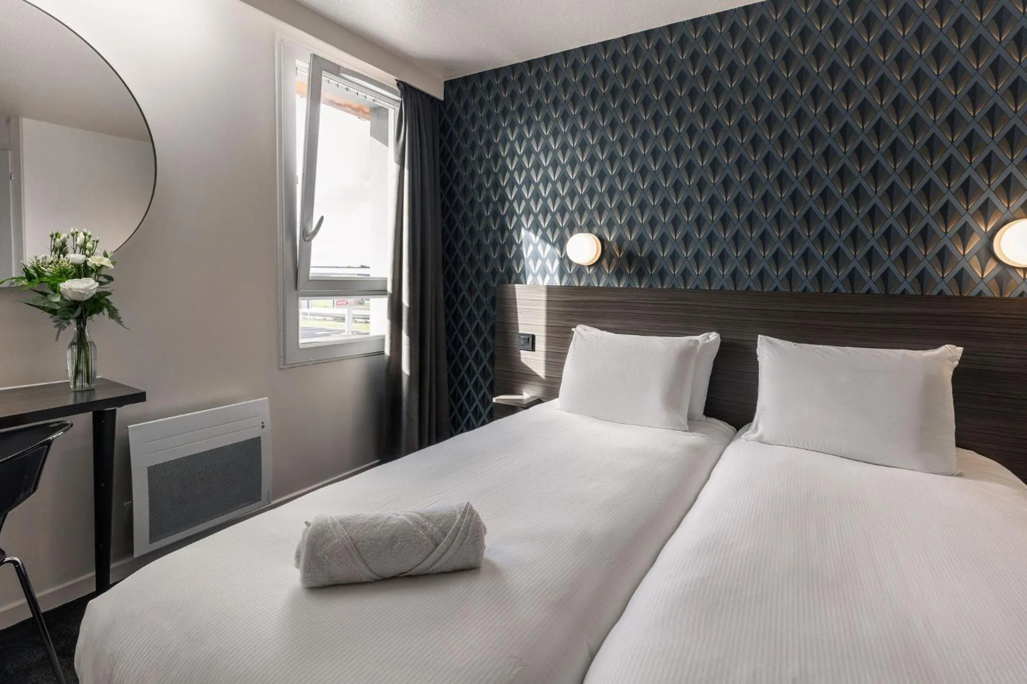 Bed in Kyriad Saint Brieuc - Tregueux