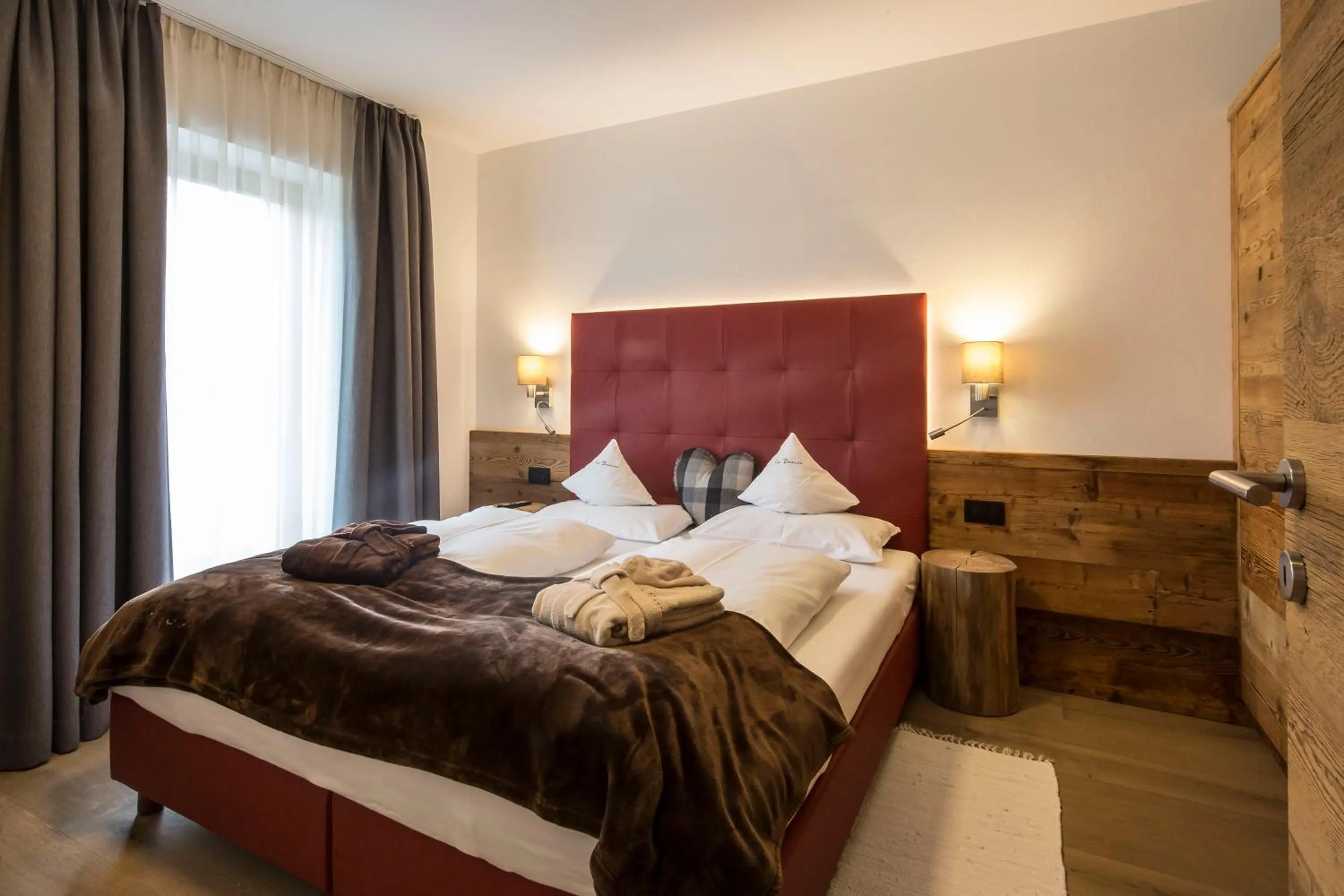 Bed in La Bercia Alpine Lodge & Spa