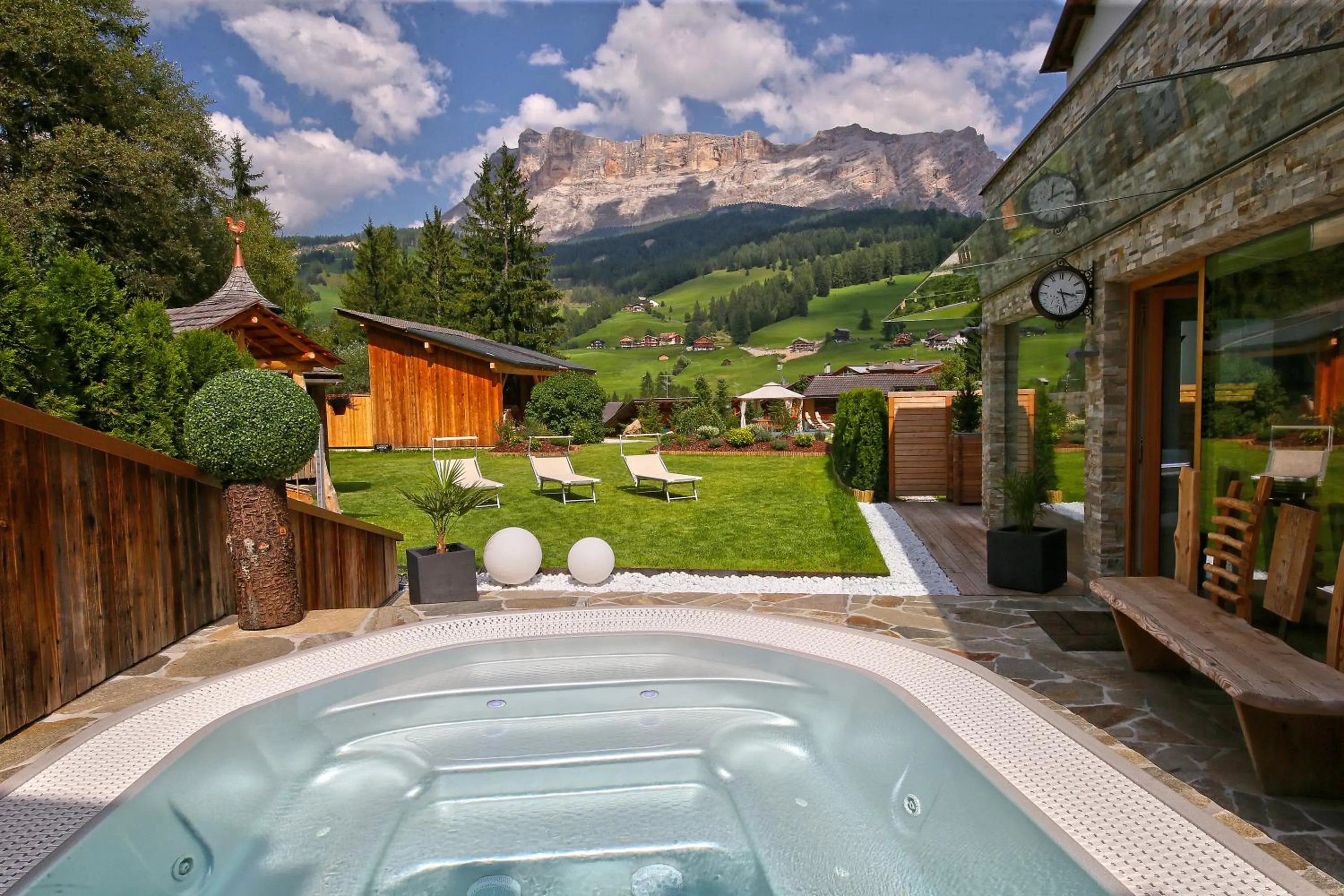 Day in La Bercia Alpine Lodge & Spa