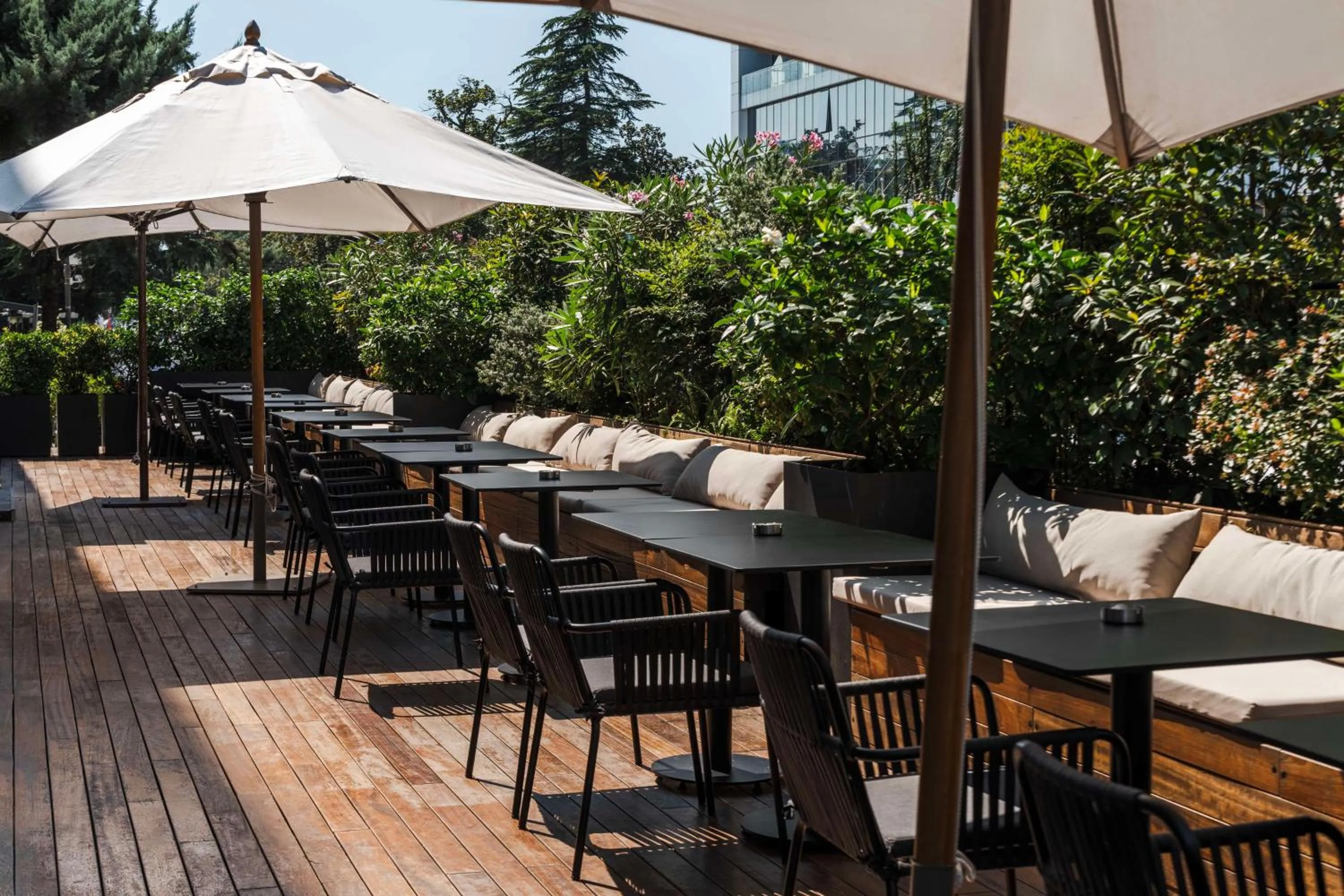 Restaurant/places to eat in Radisson Blu Hotel Batumi