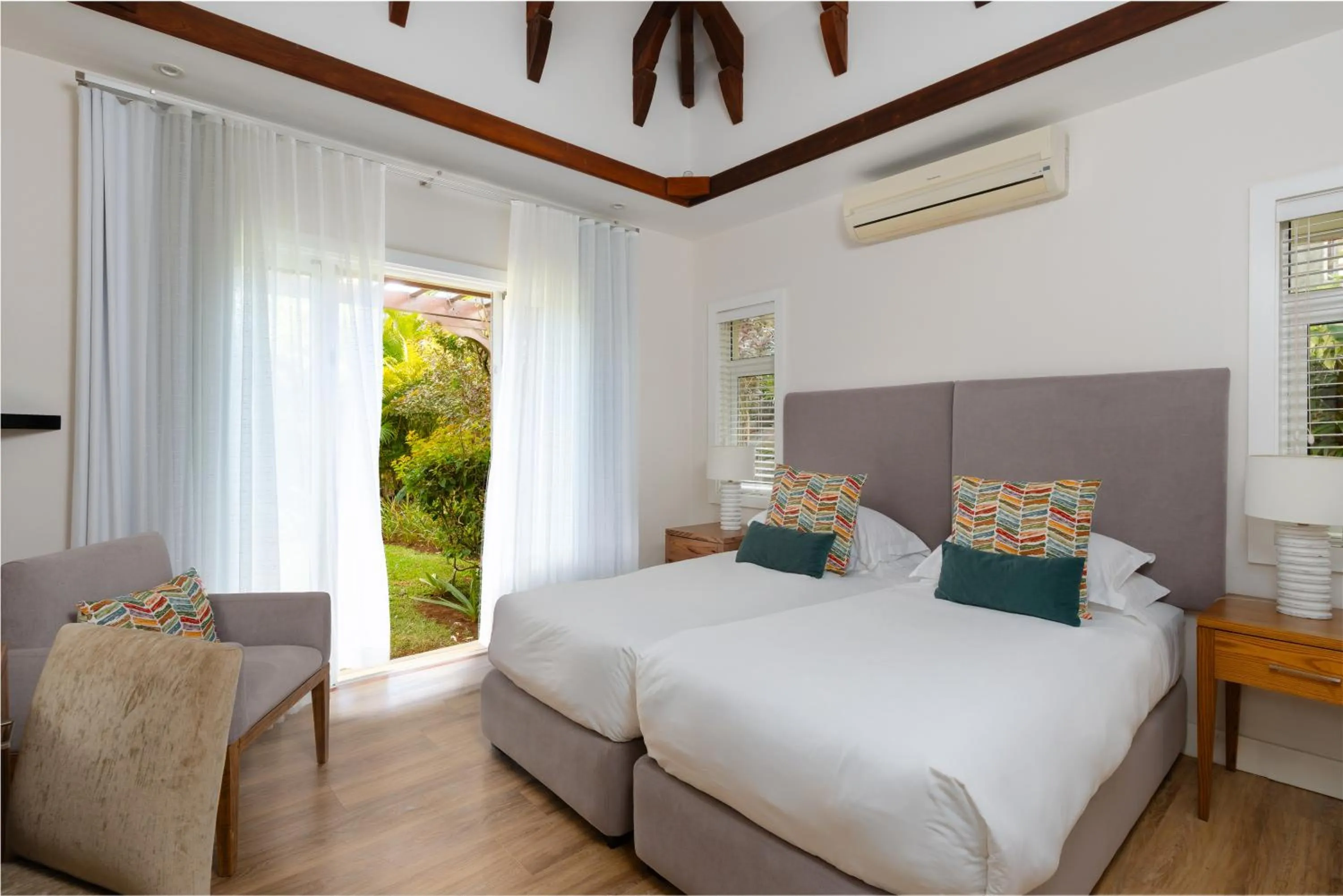 Bedroom, Bed in Heritage The Villas