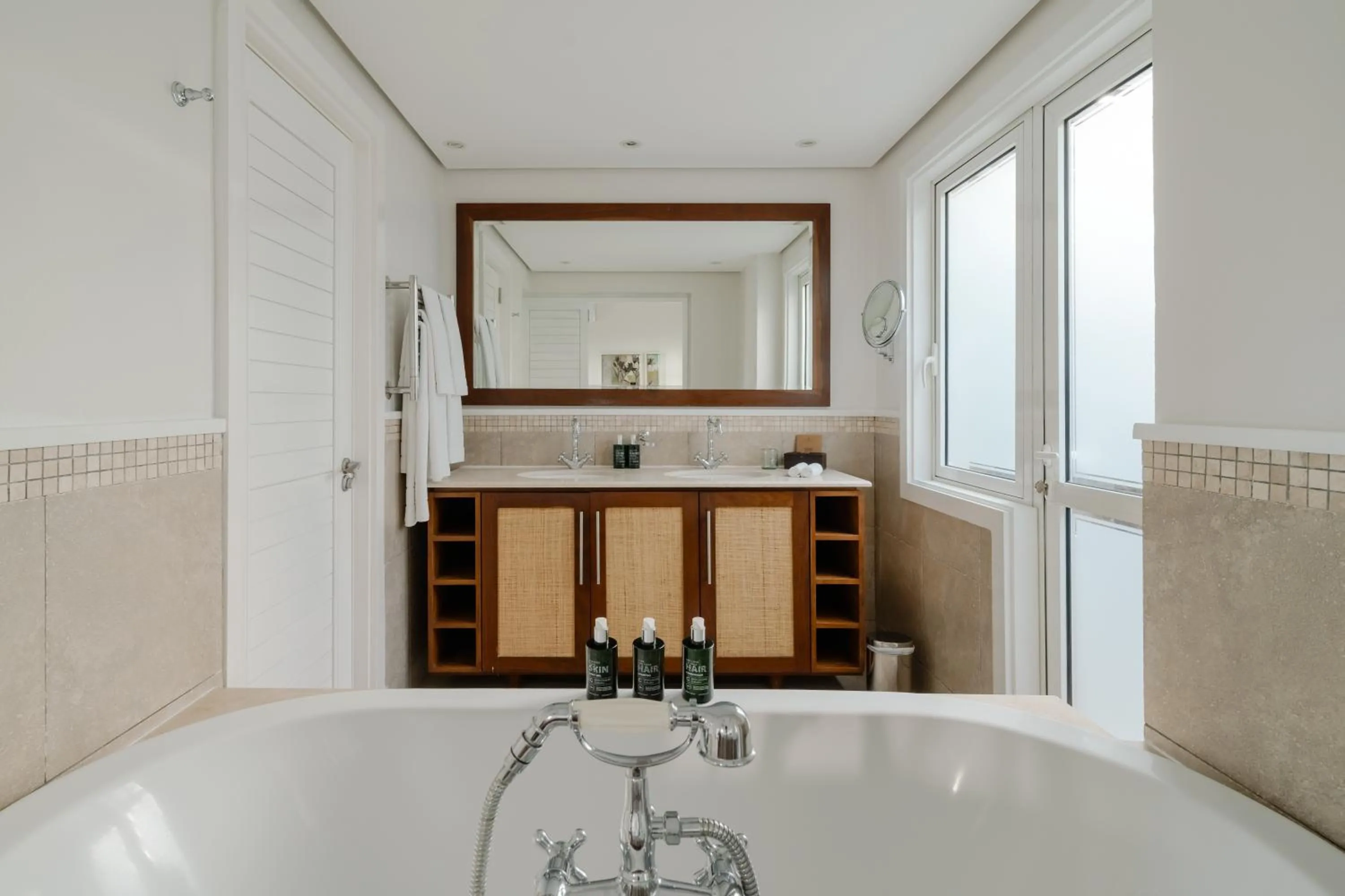 Bath in Heritage The Villas